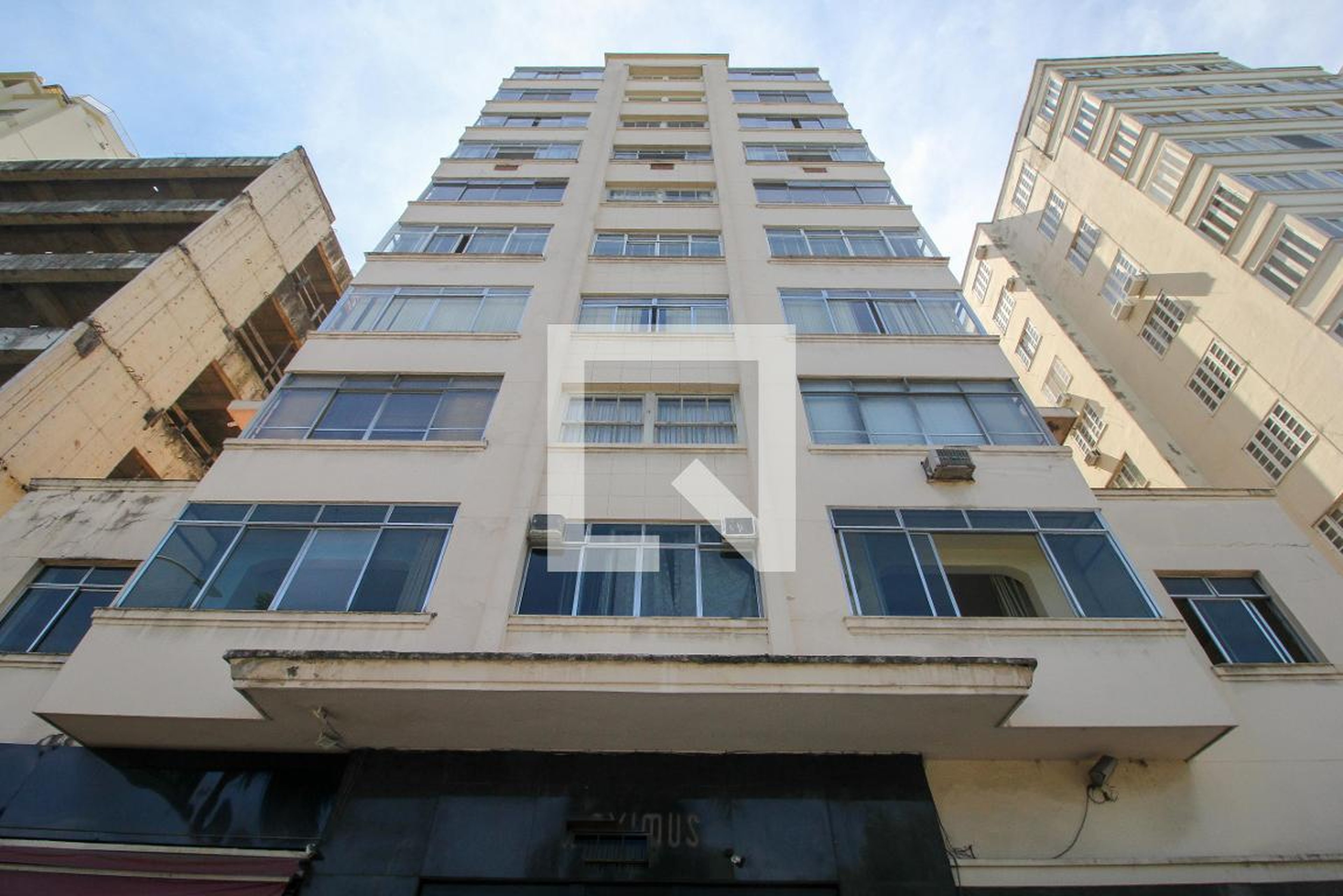 Fachada do Prédio Condomínio Maximus