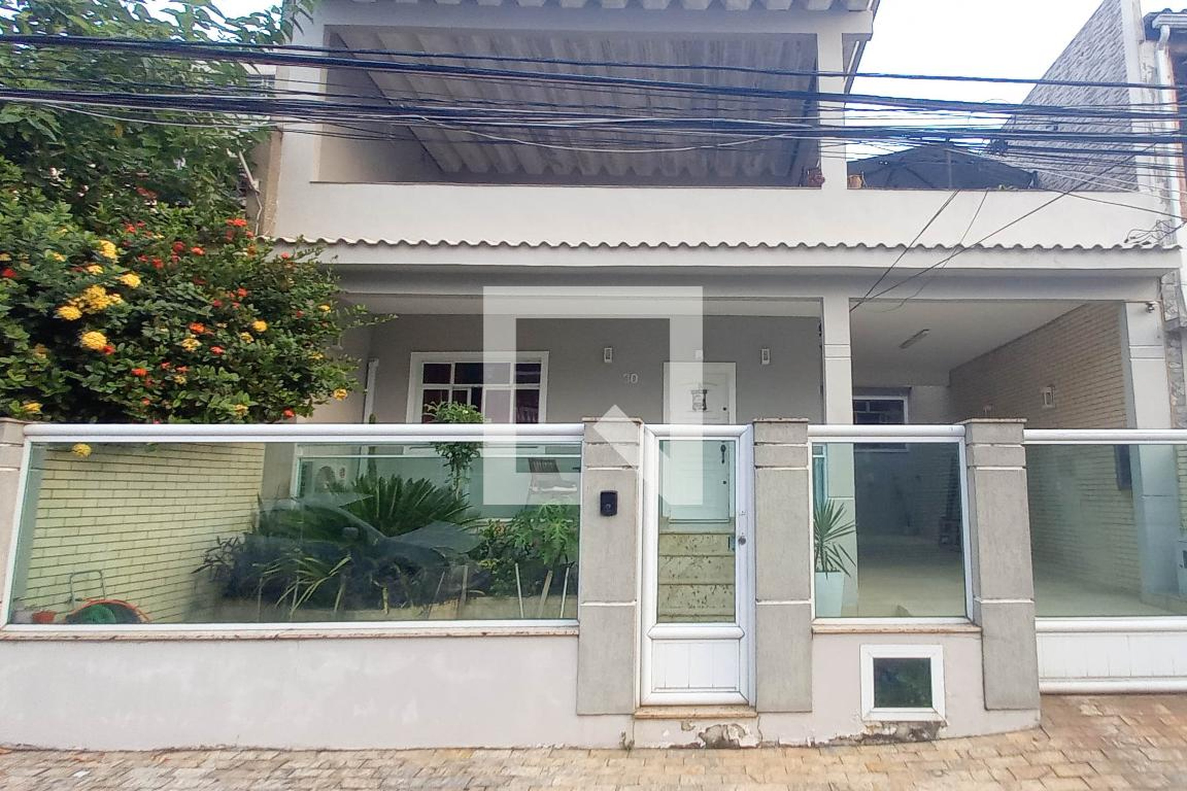 Fachada Condomínio em Rua Cardoso de Morais, 510