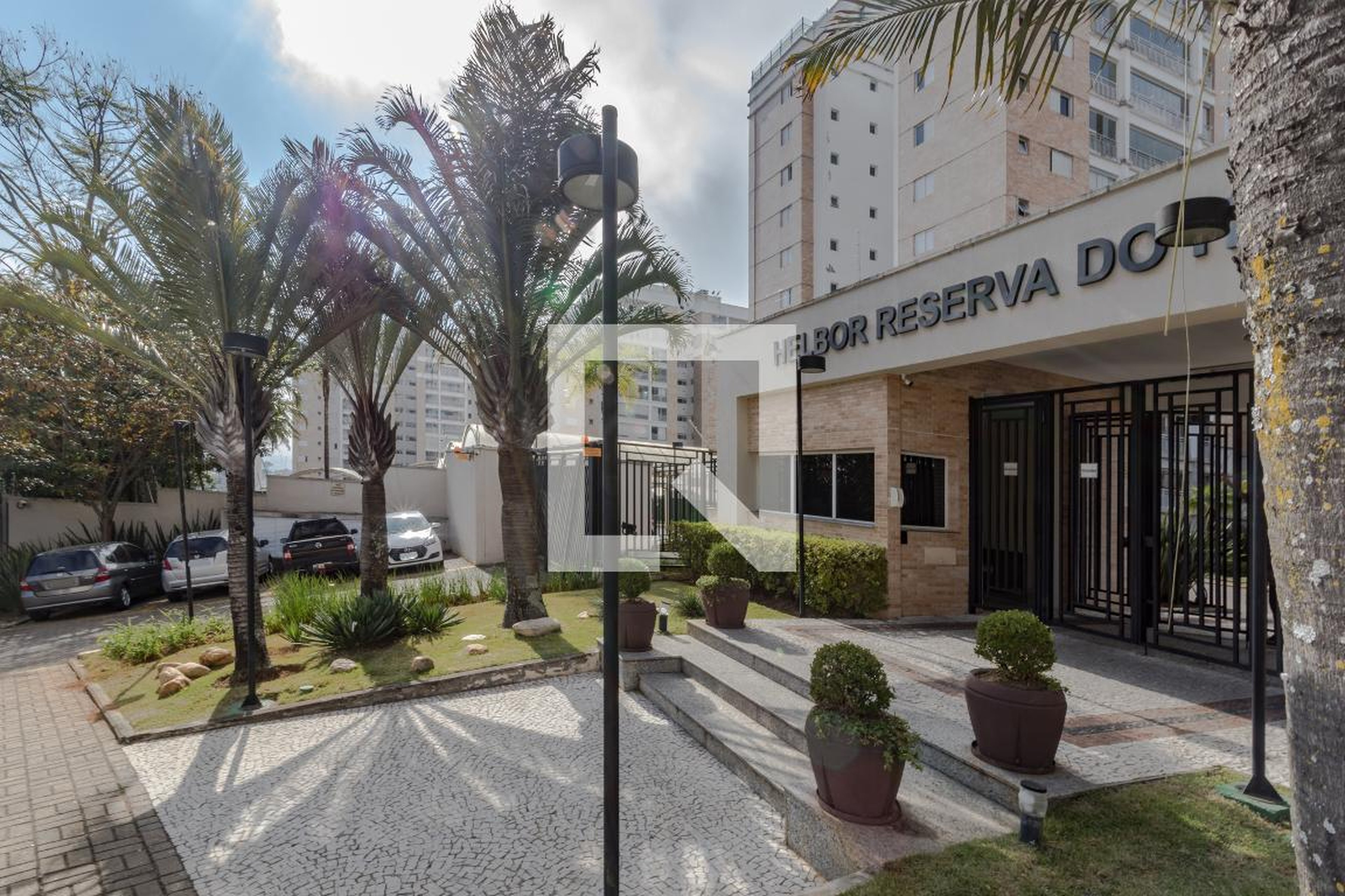 Fachada Condomínio Reserva do Itapety