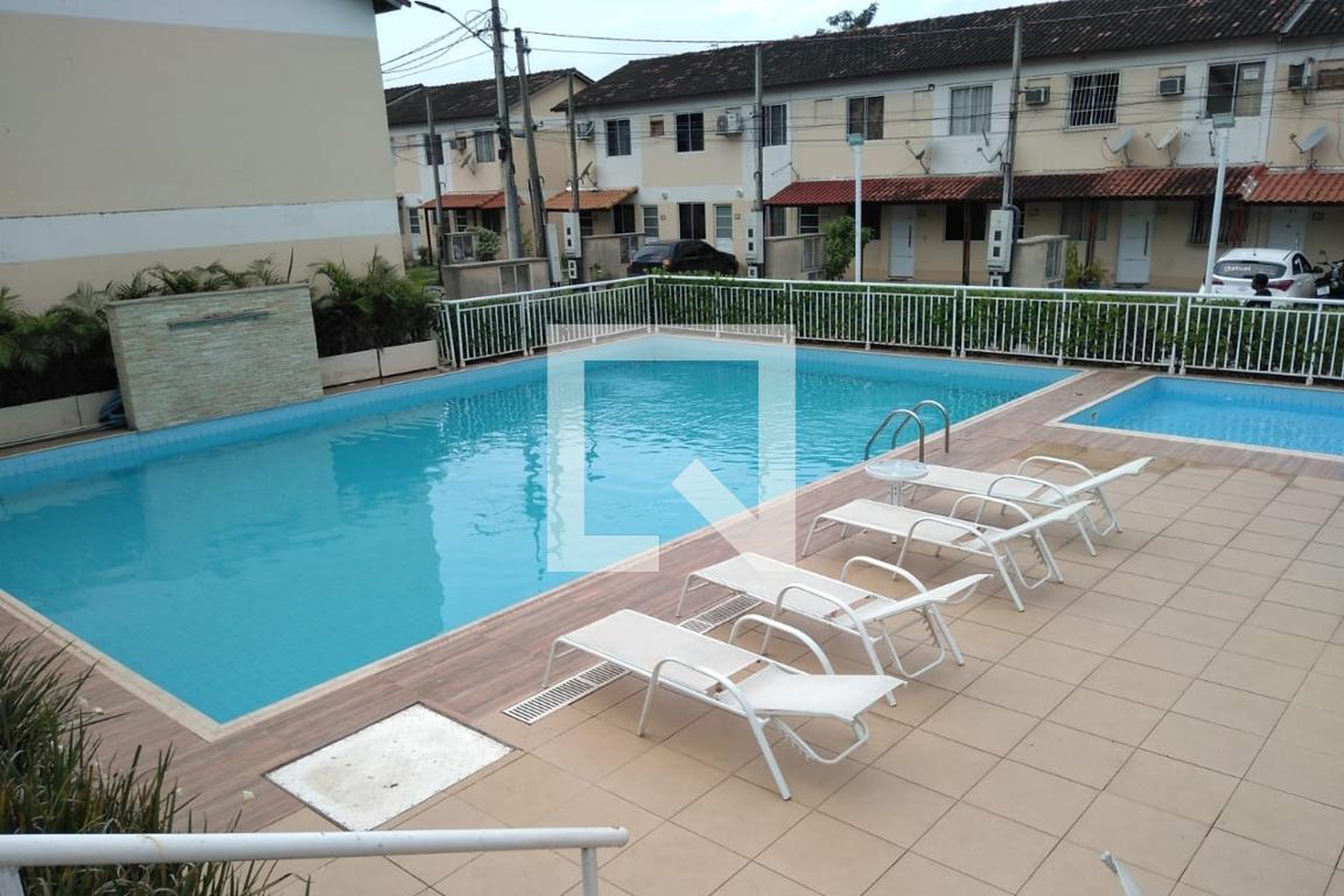 Piscina - Caminho do Park