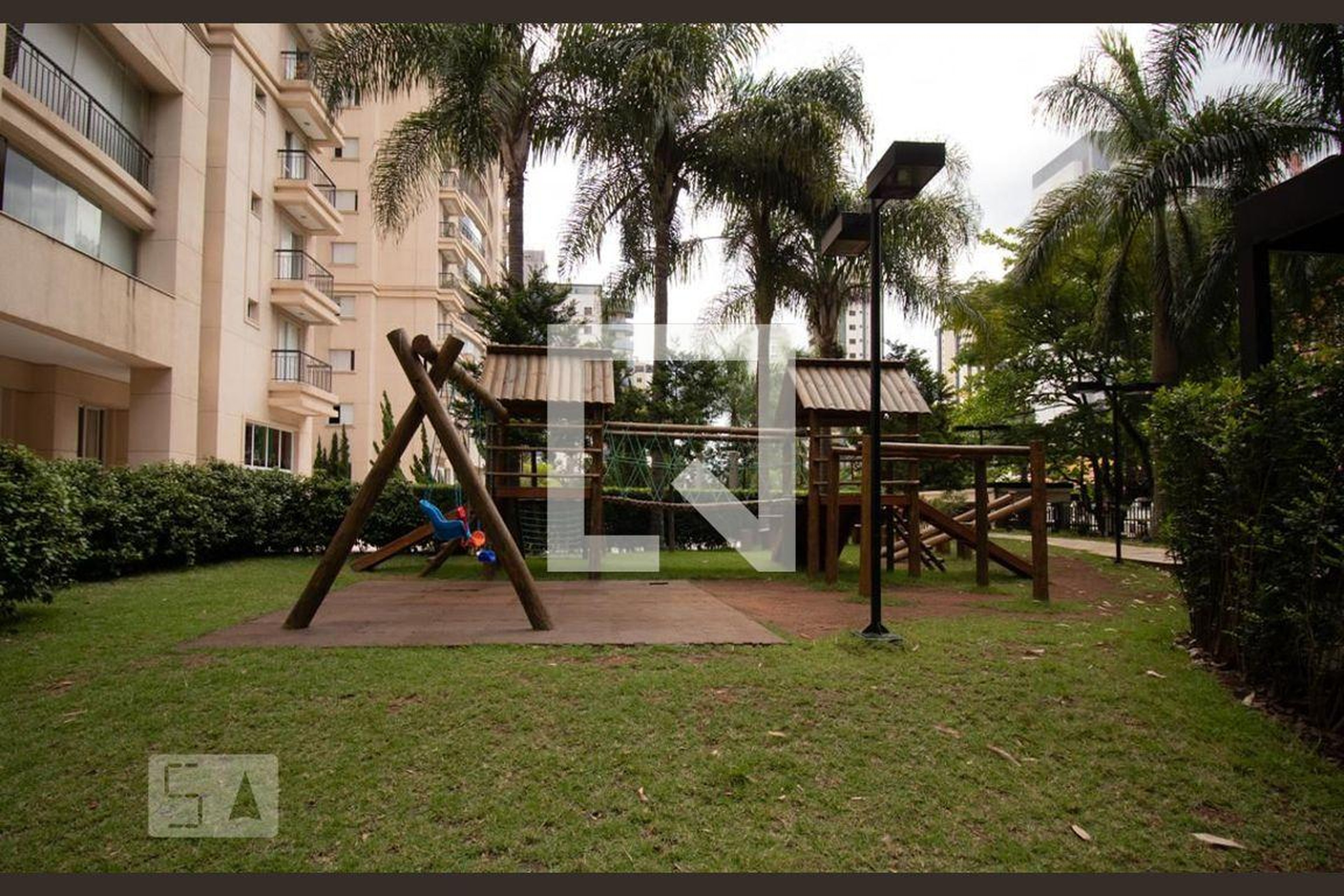 Playground - Top Square