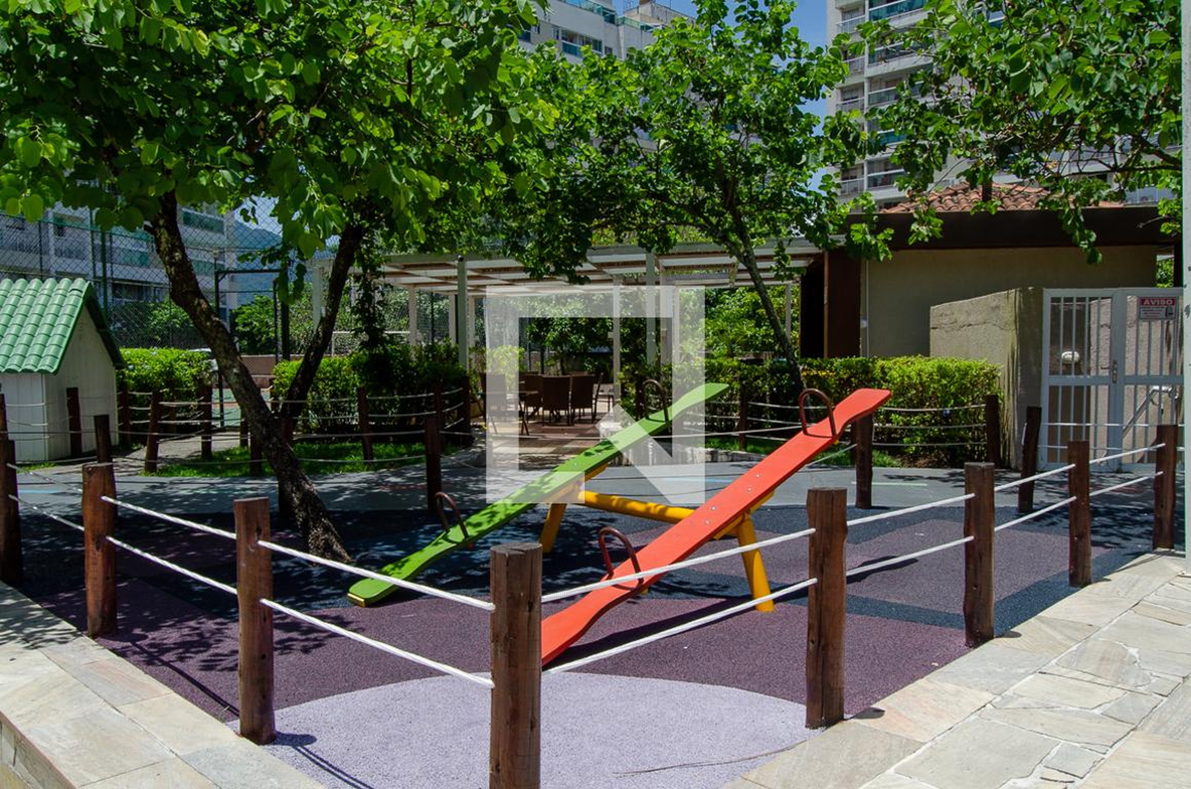 Parquinho - Sublime Max