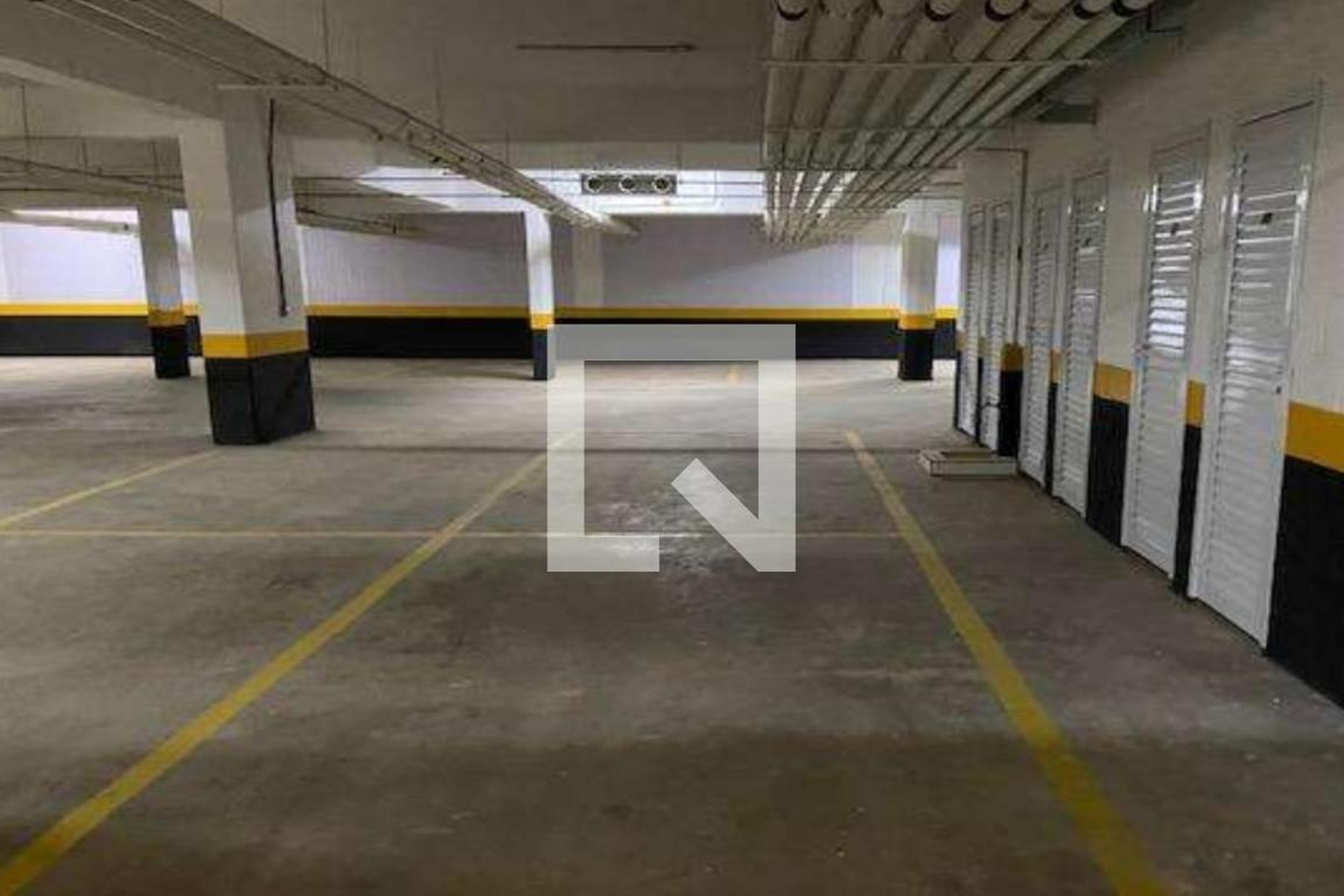 Estacionamento - Edifício Apogeu