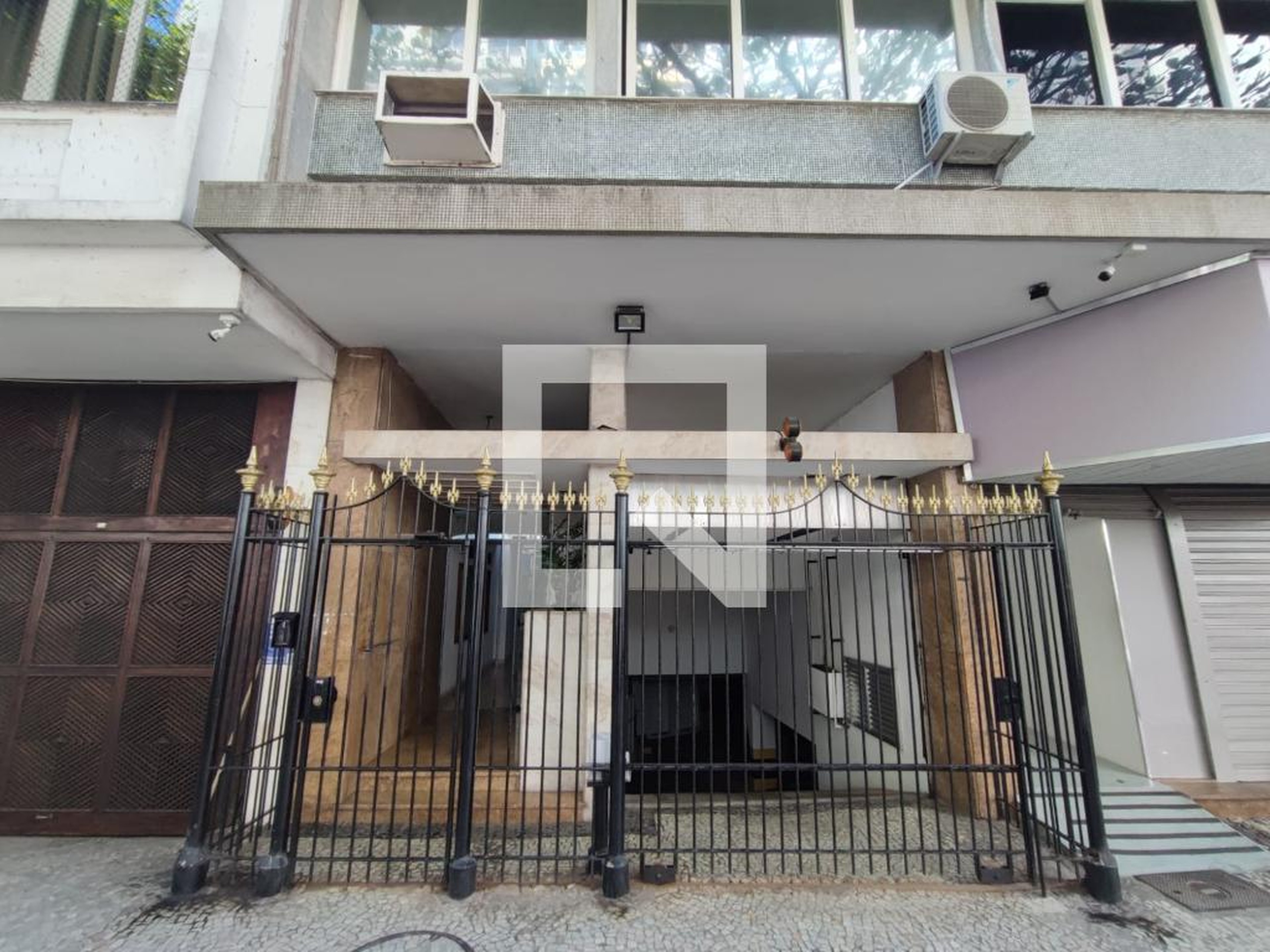 Fachada Edifício Aron