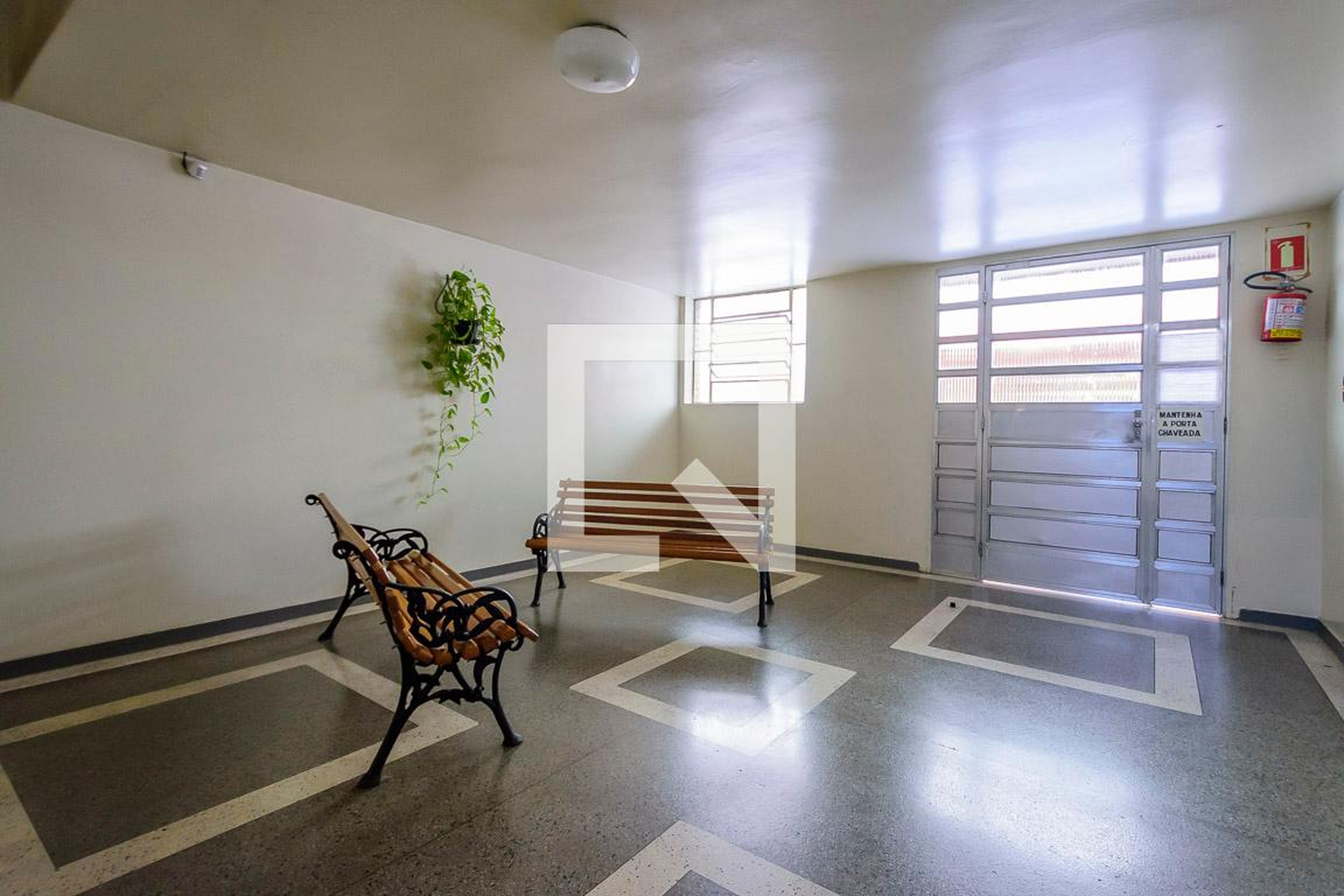 Hall de entrada - Edifício Jardim Alegre