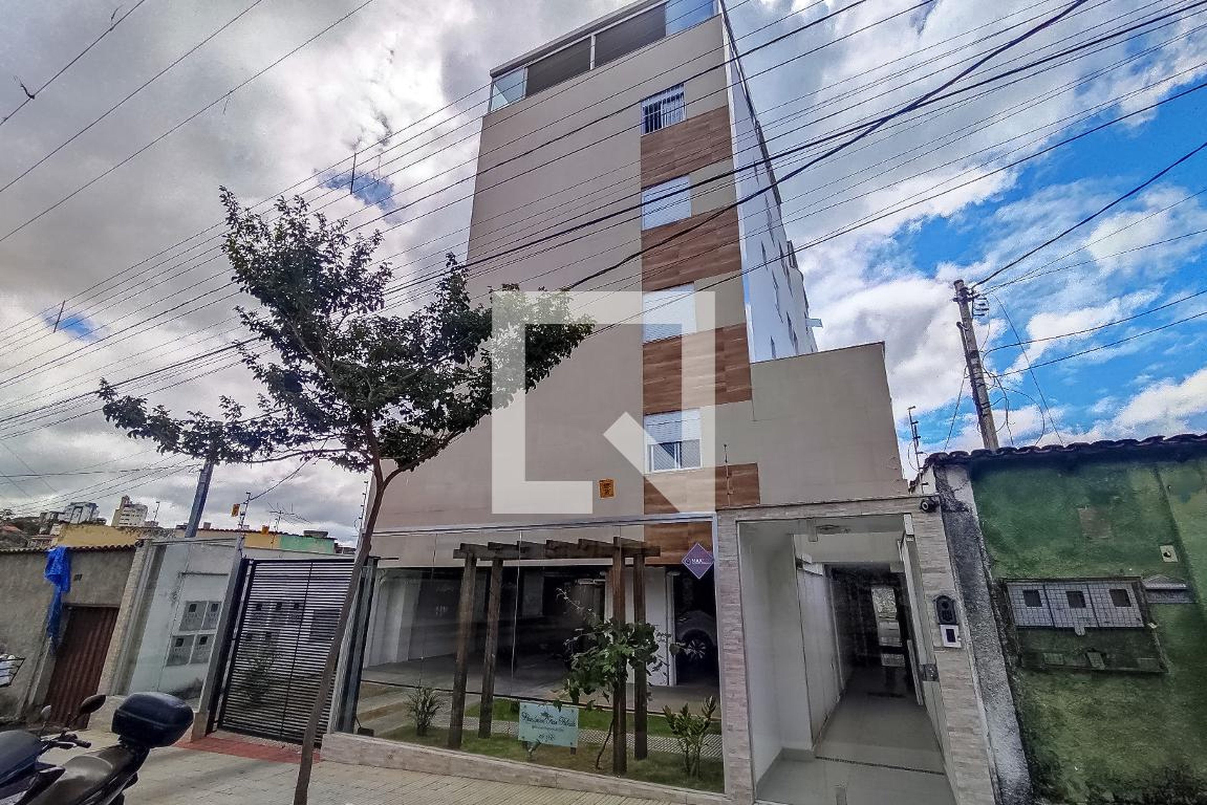 Fachada Condomínio em Rua Salitre, 368