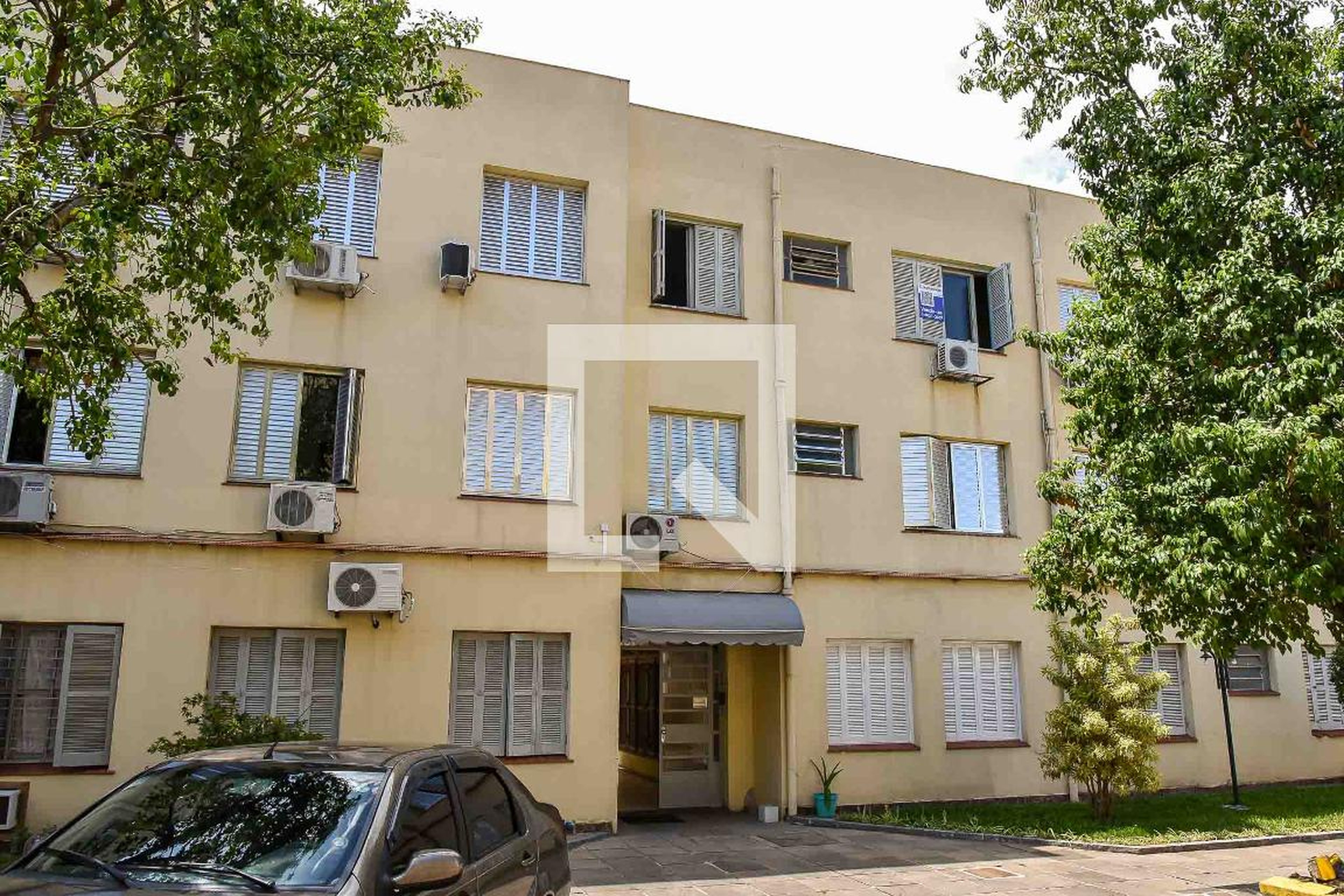 Fachada do Prédio Condomínio Sirino