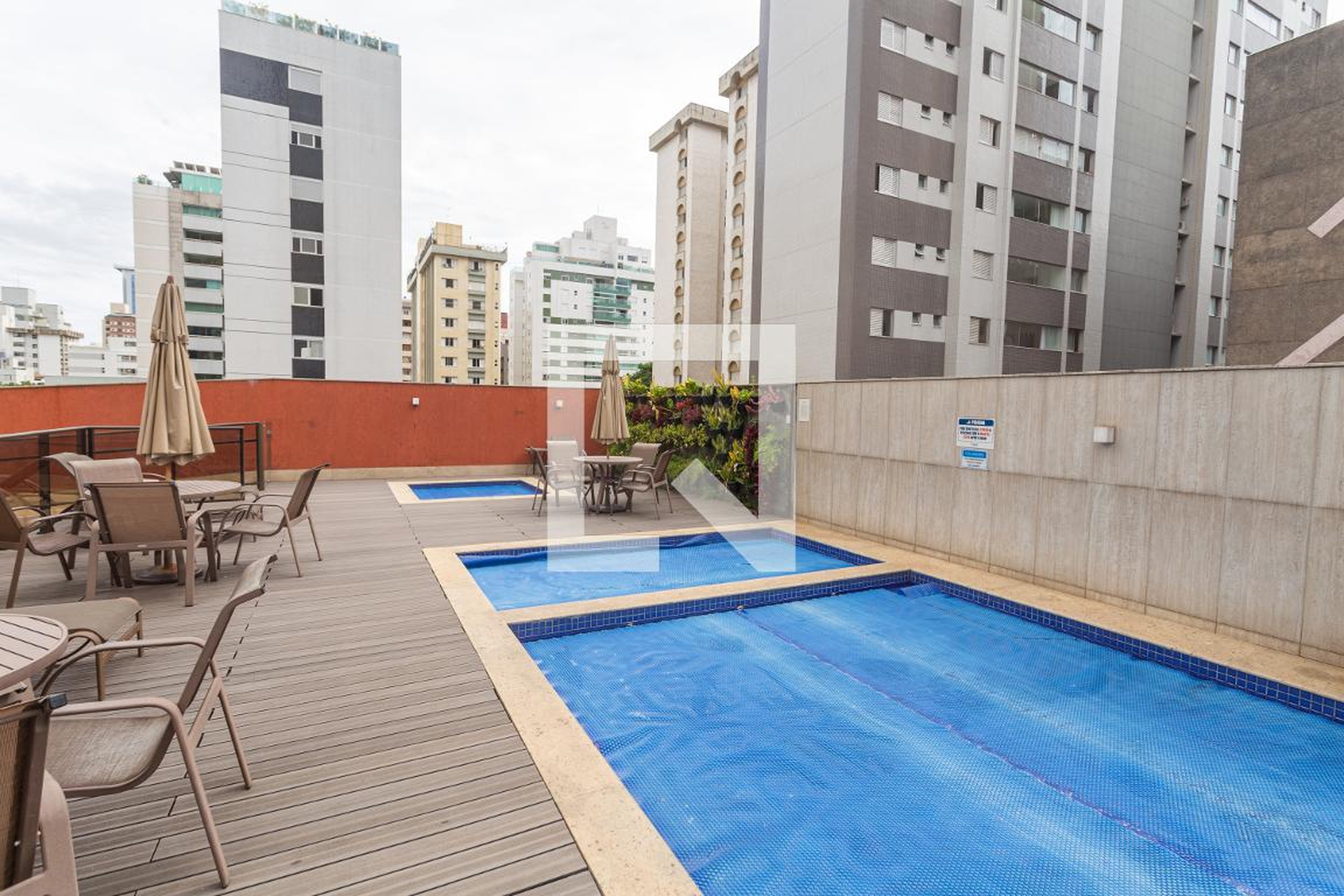 Área da Piscina - Ed Residencial Quintessence Savassi