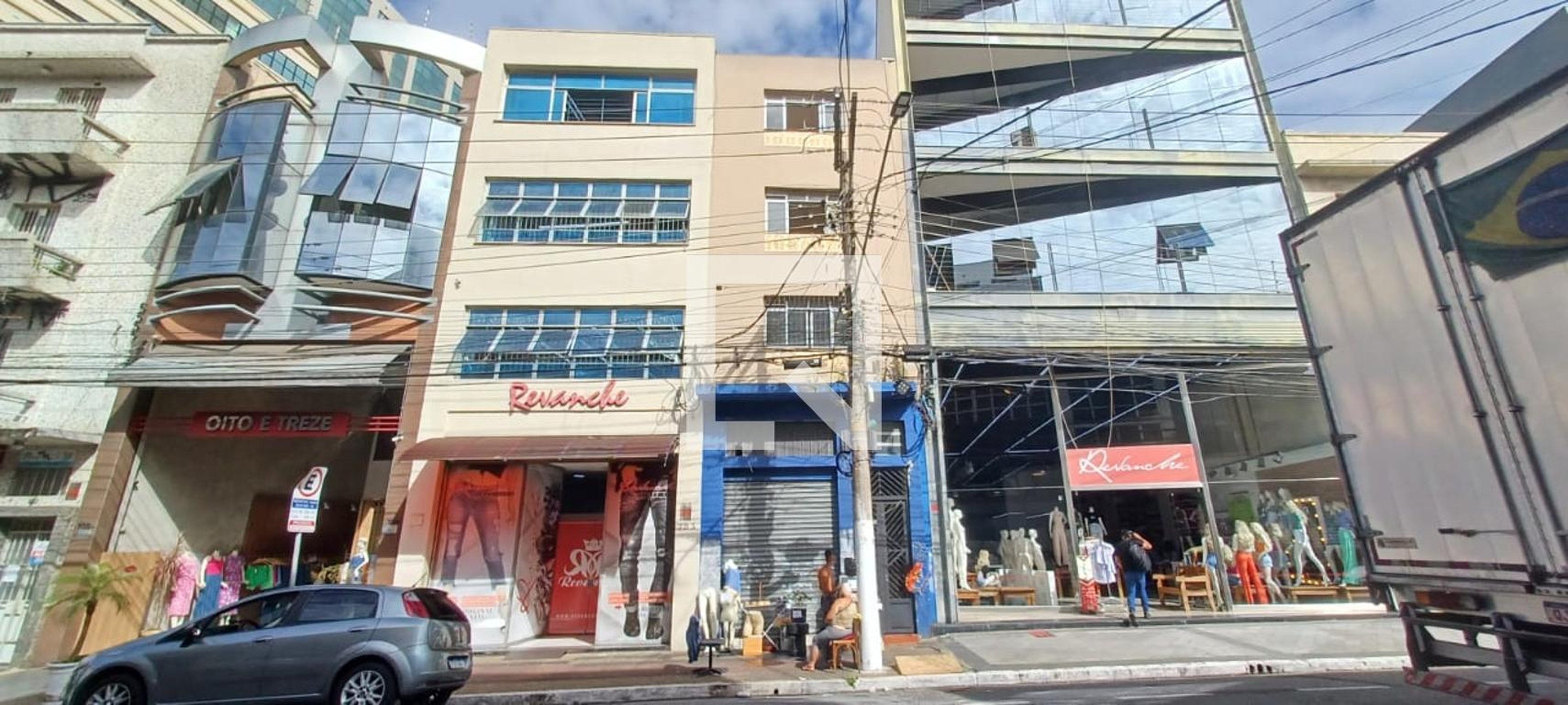 Fachada Condomínio em Rua Xavantes, 797