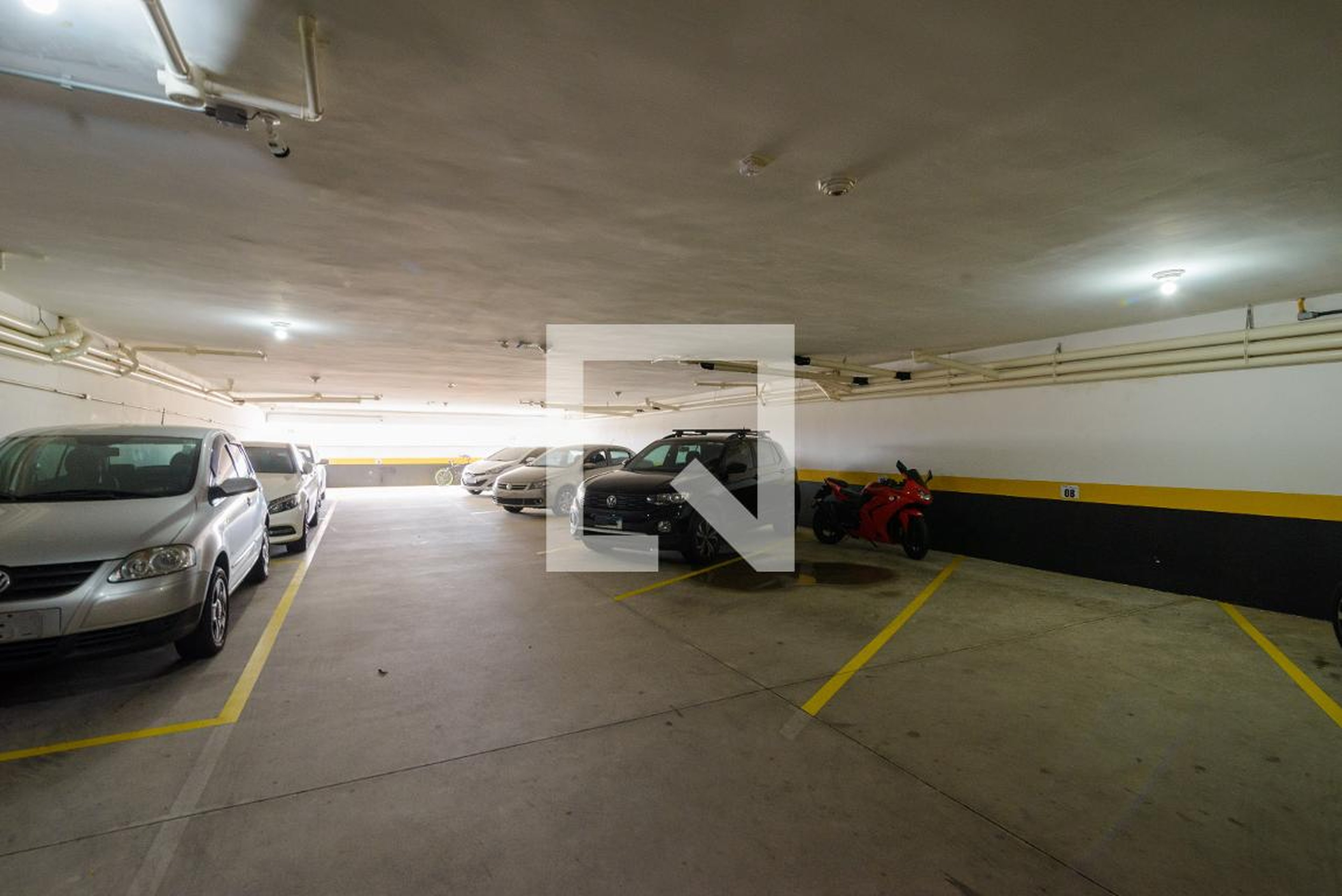 Estacionamento - Edifício Nova Guarani