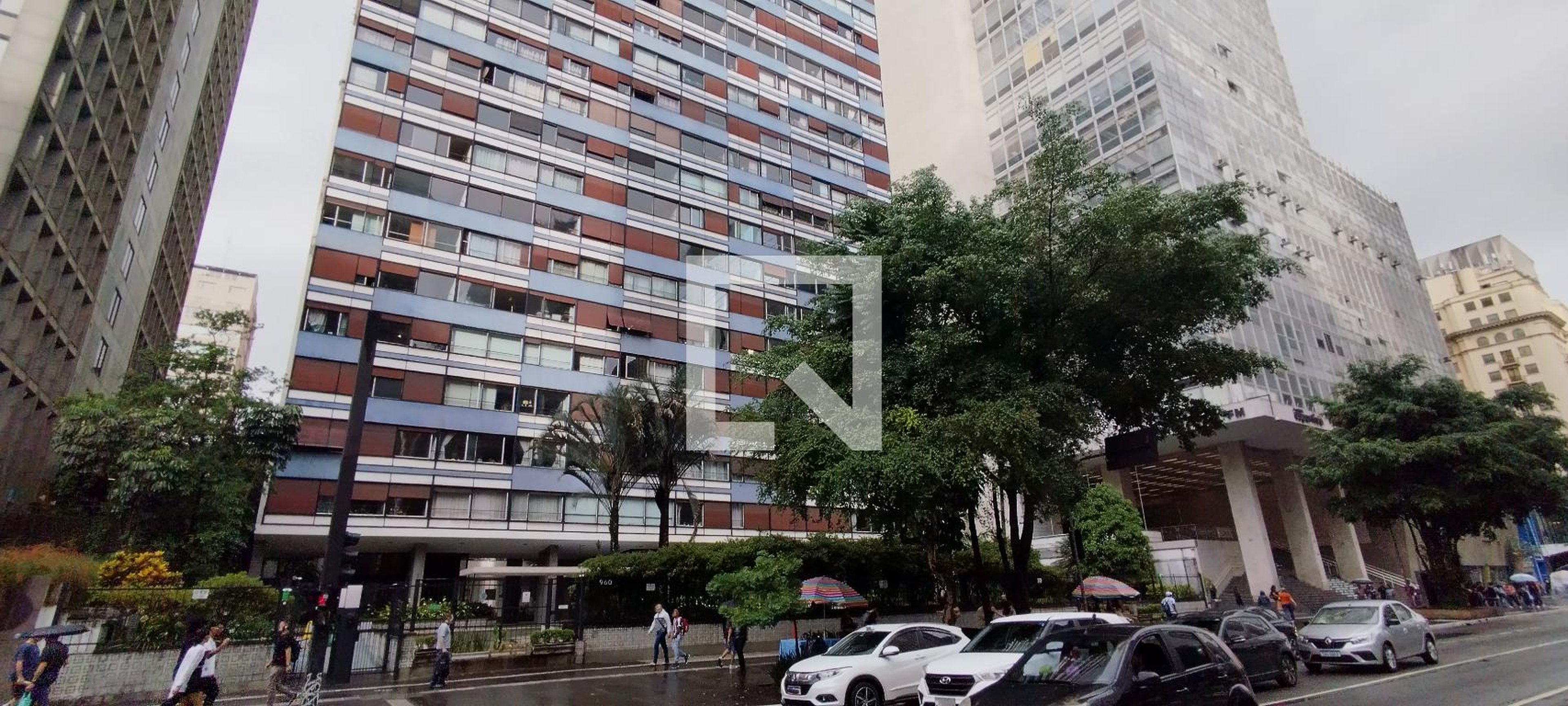 Fachada Edifício São Carlos do Pinhal