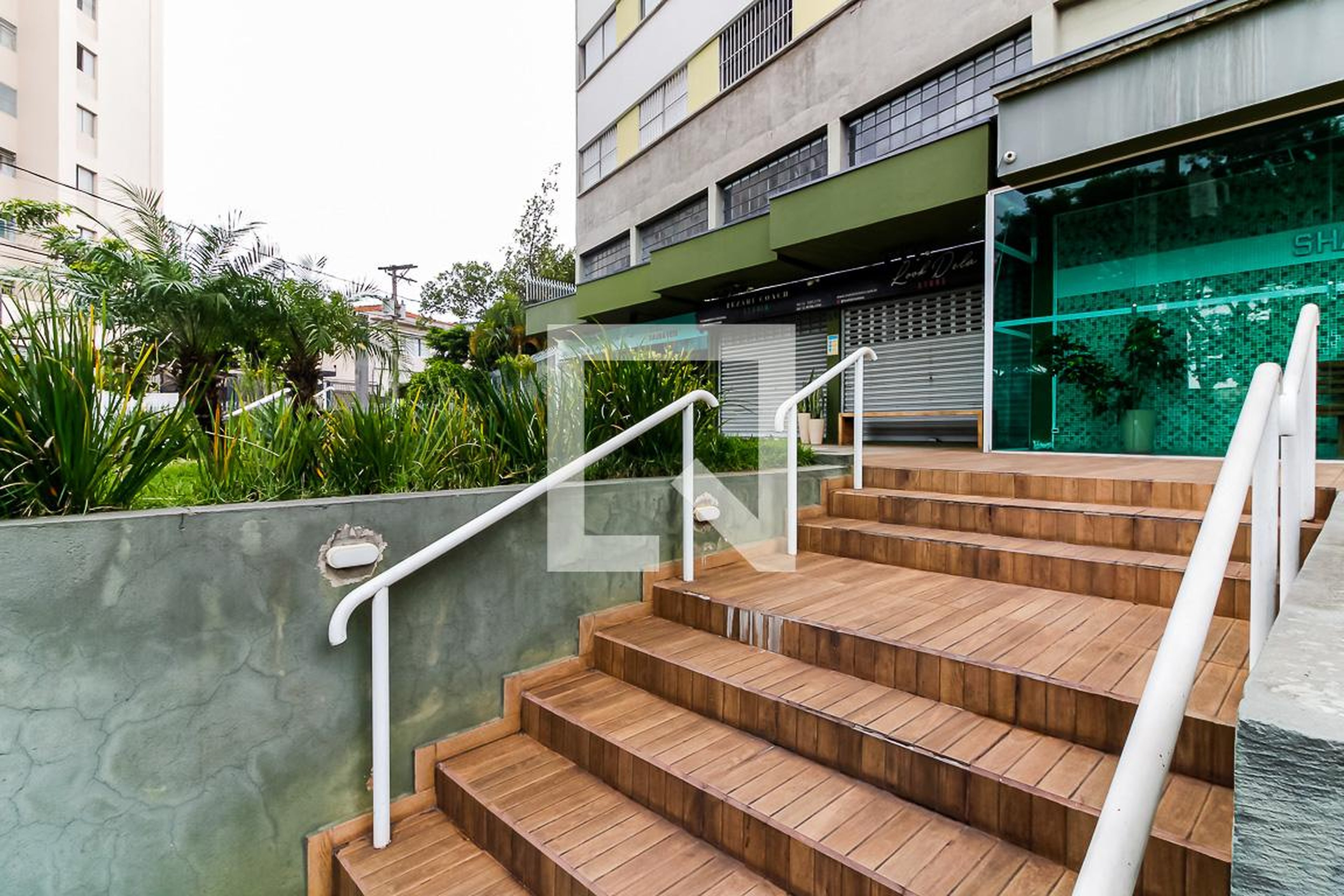 Entrada do Prédio - Shanti Primo