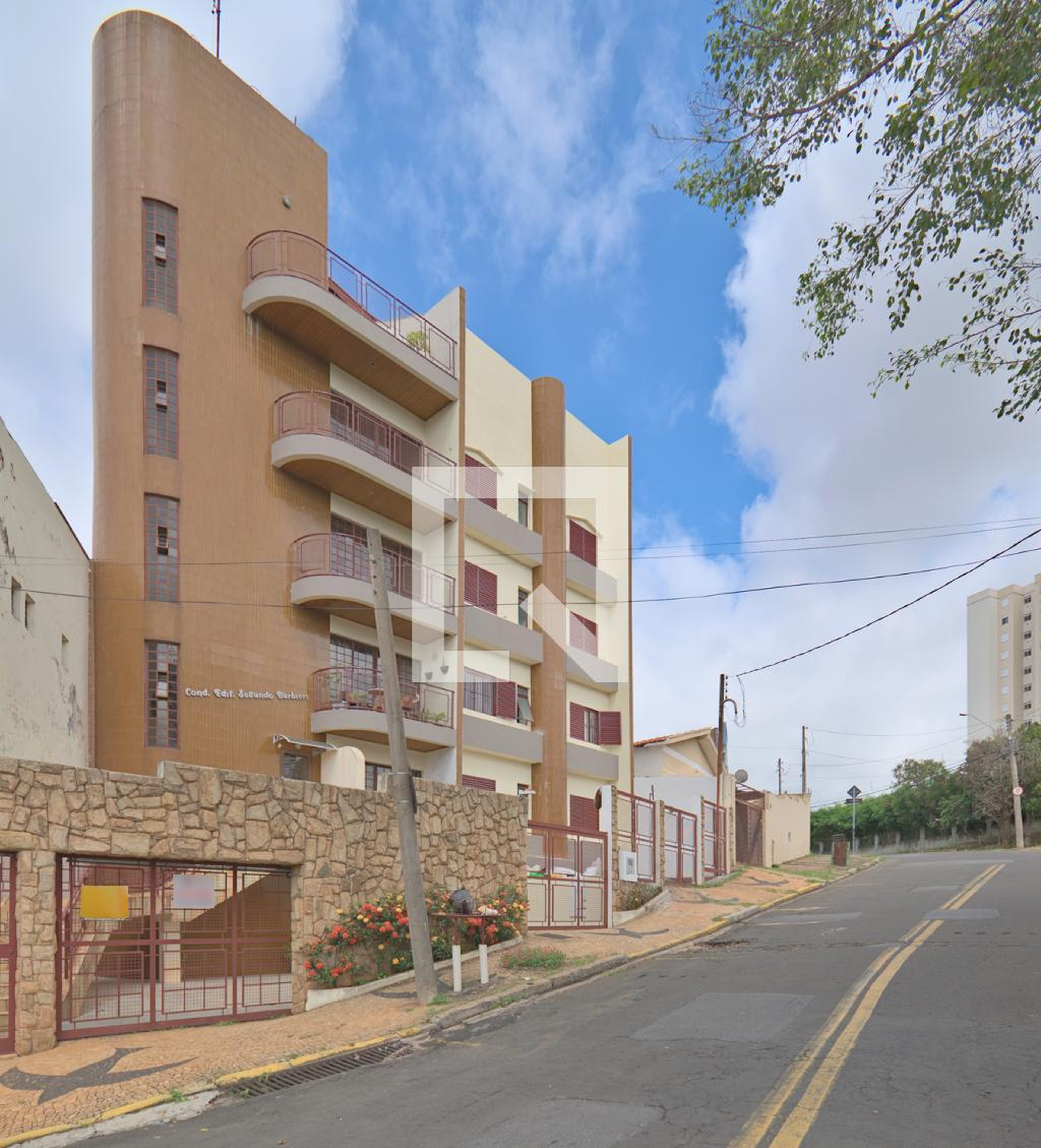 Fachada Edifício Segundo Barbieri