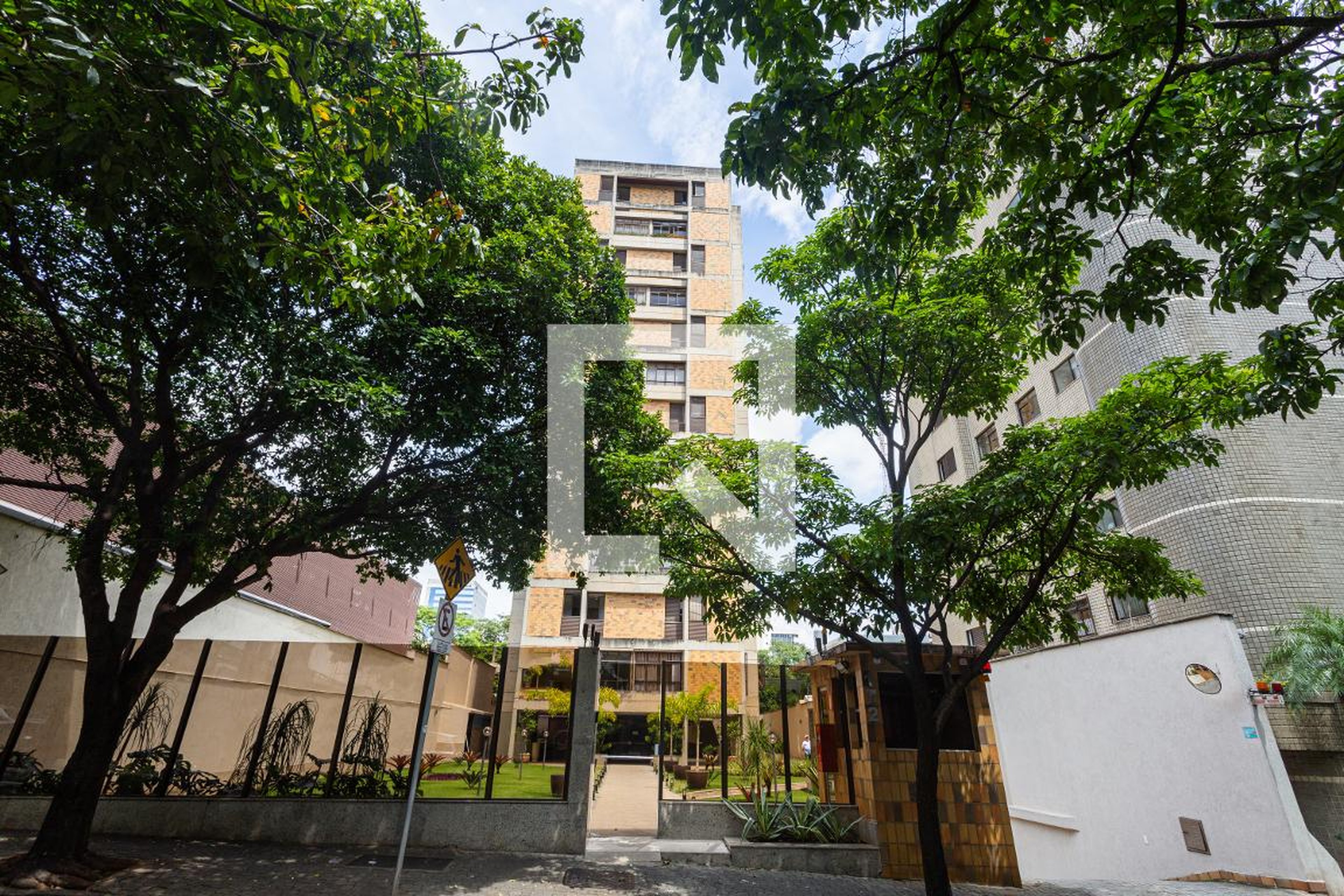 Fachada Condomínio Parque das Acácias