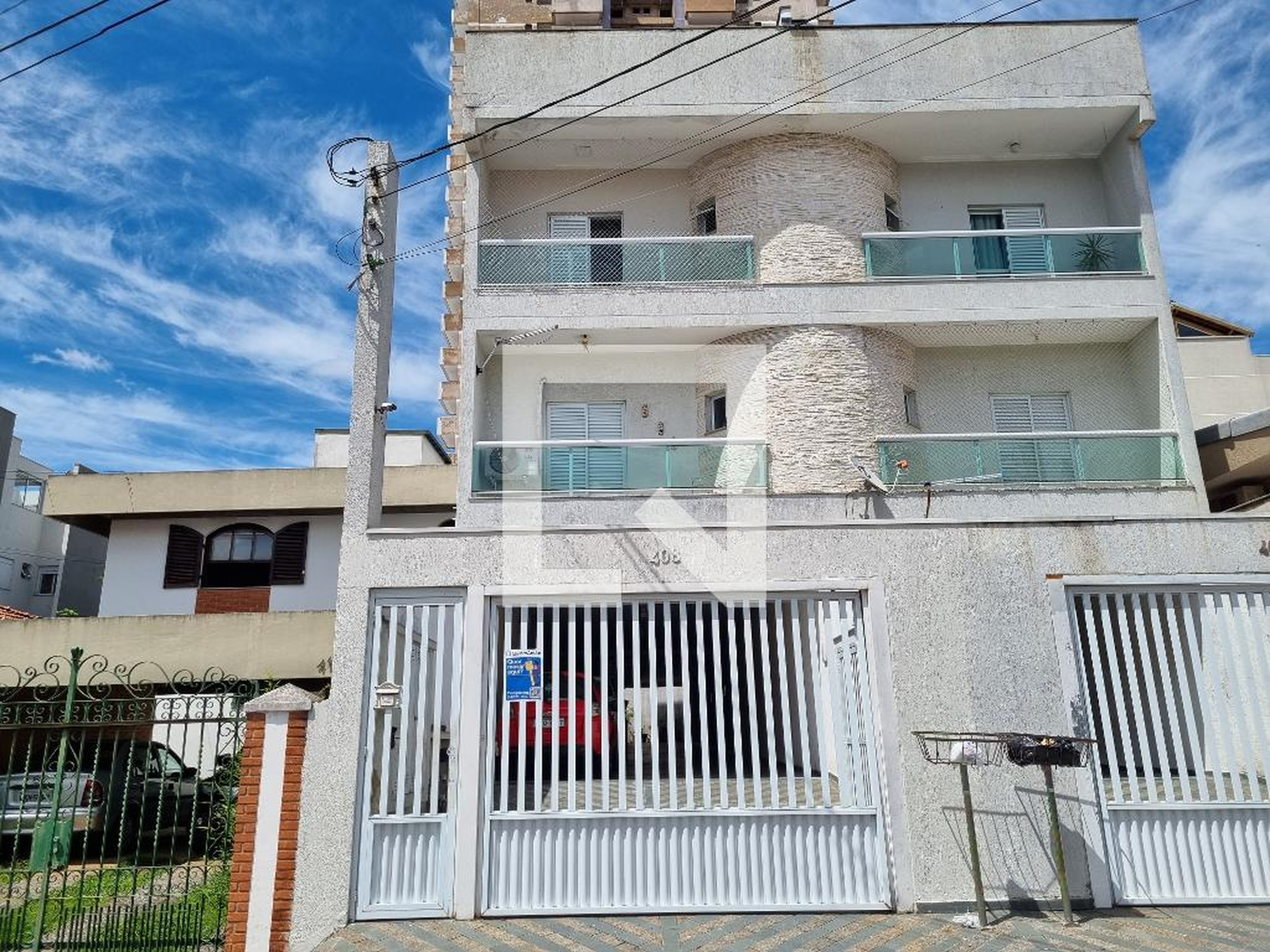 Fachada Condomínio em Avenida Doze de Outubro, 408