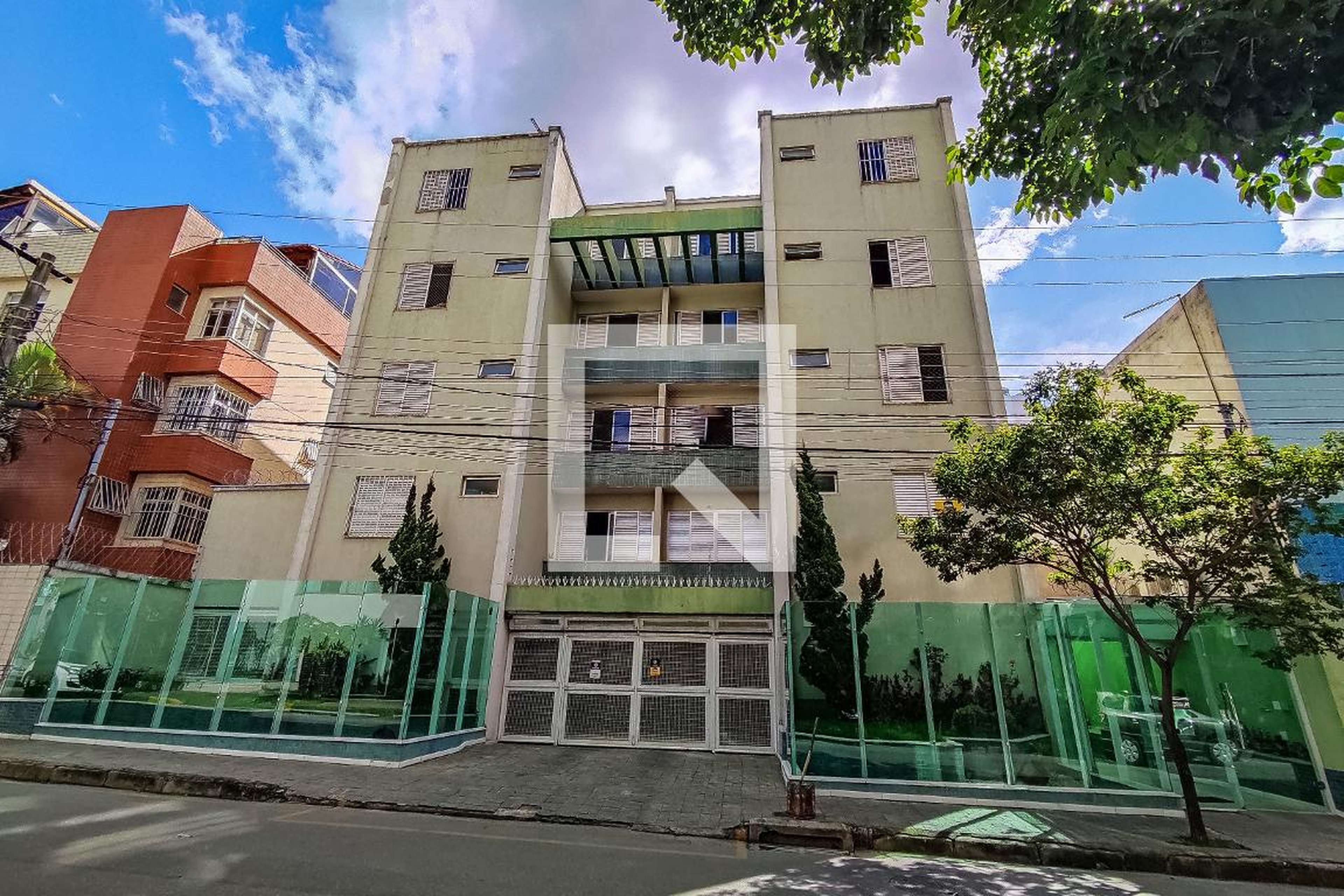 Fachada Edifício Jayza Gontijo