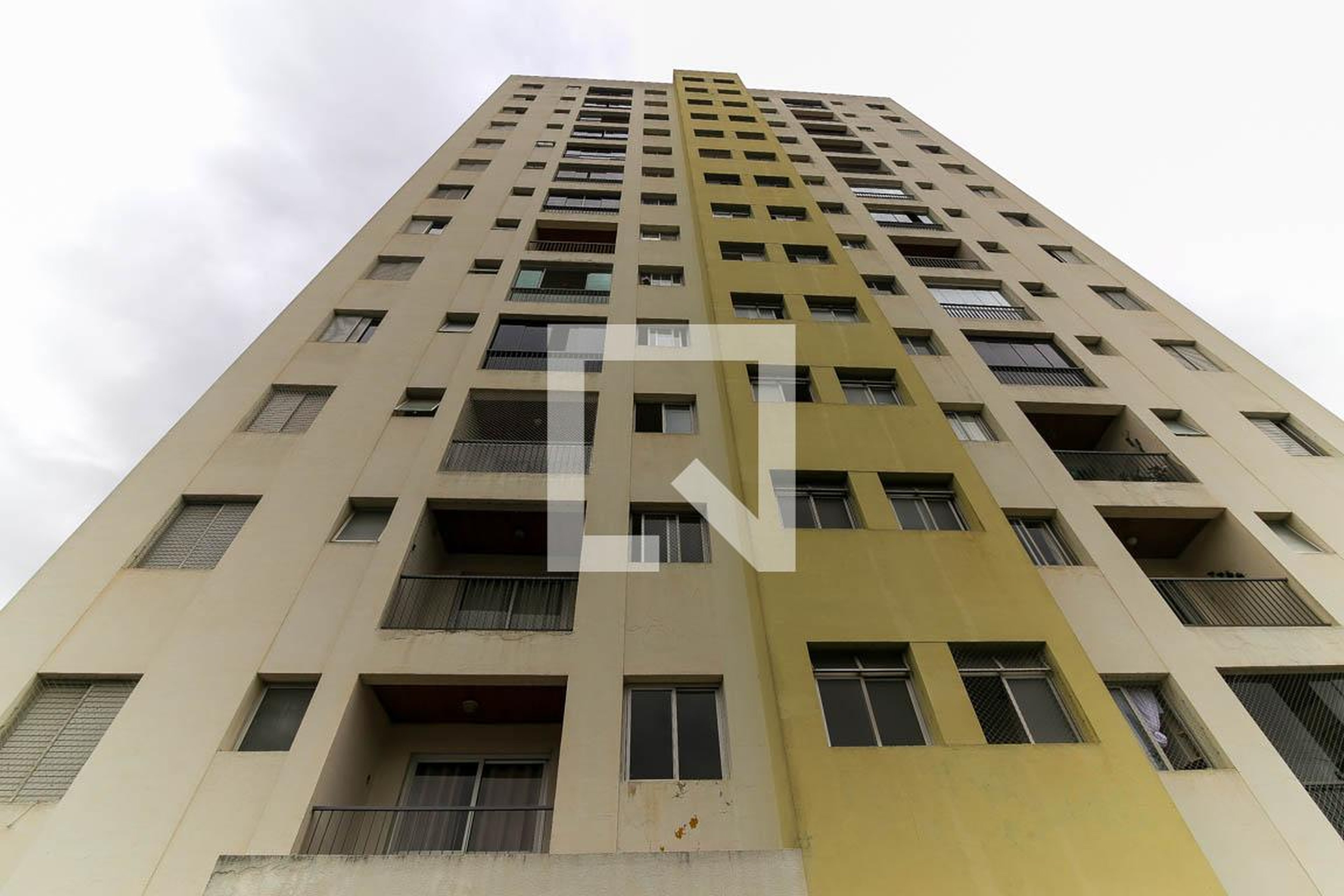 Fachada Condomínio Santa Rita de Cássia