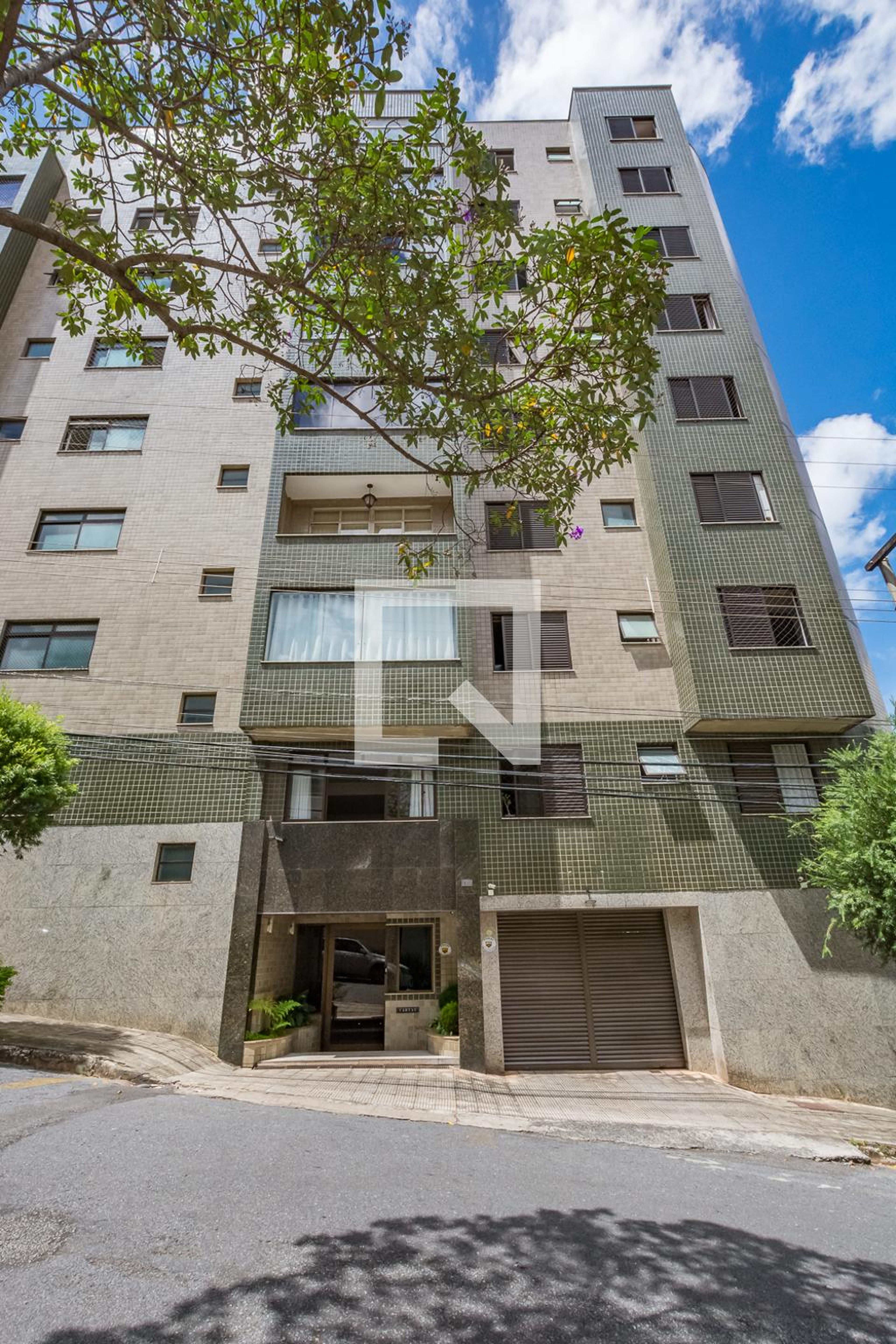 Fachada Condomínio Saint Germain