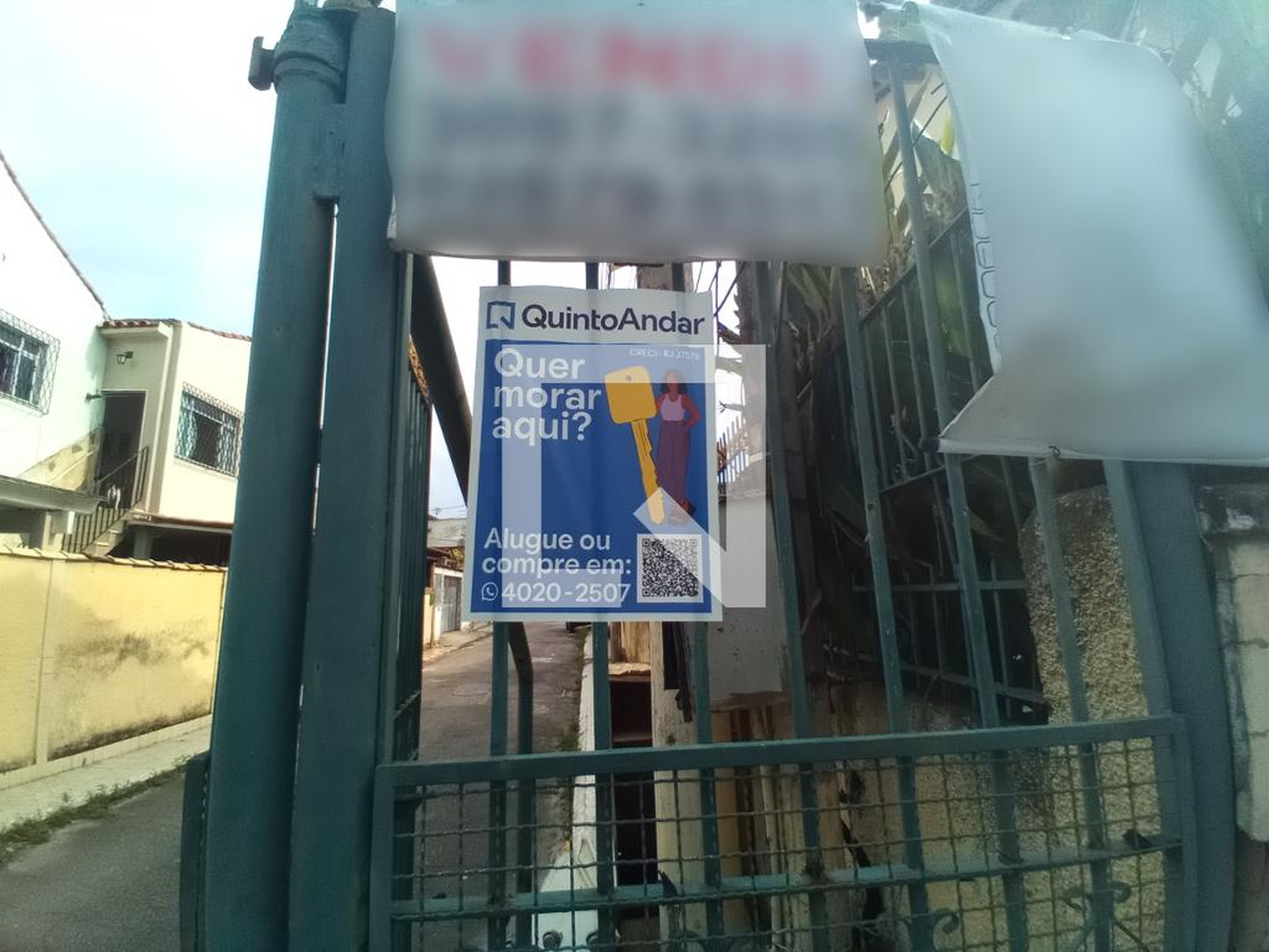 Fachada Condomínio em Rua Maria José, 651