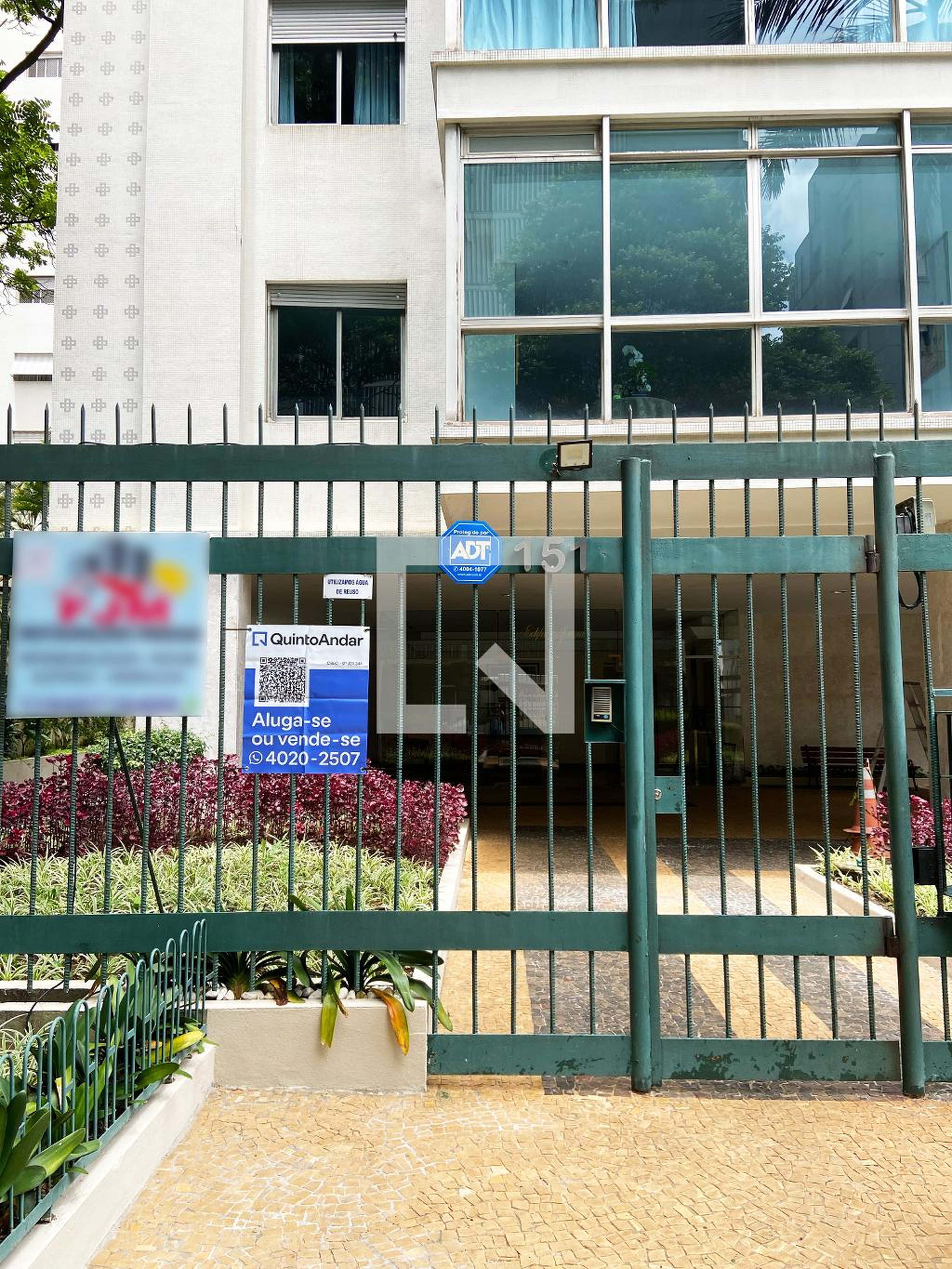 Fachada do Prédio Condomínio Jurucê