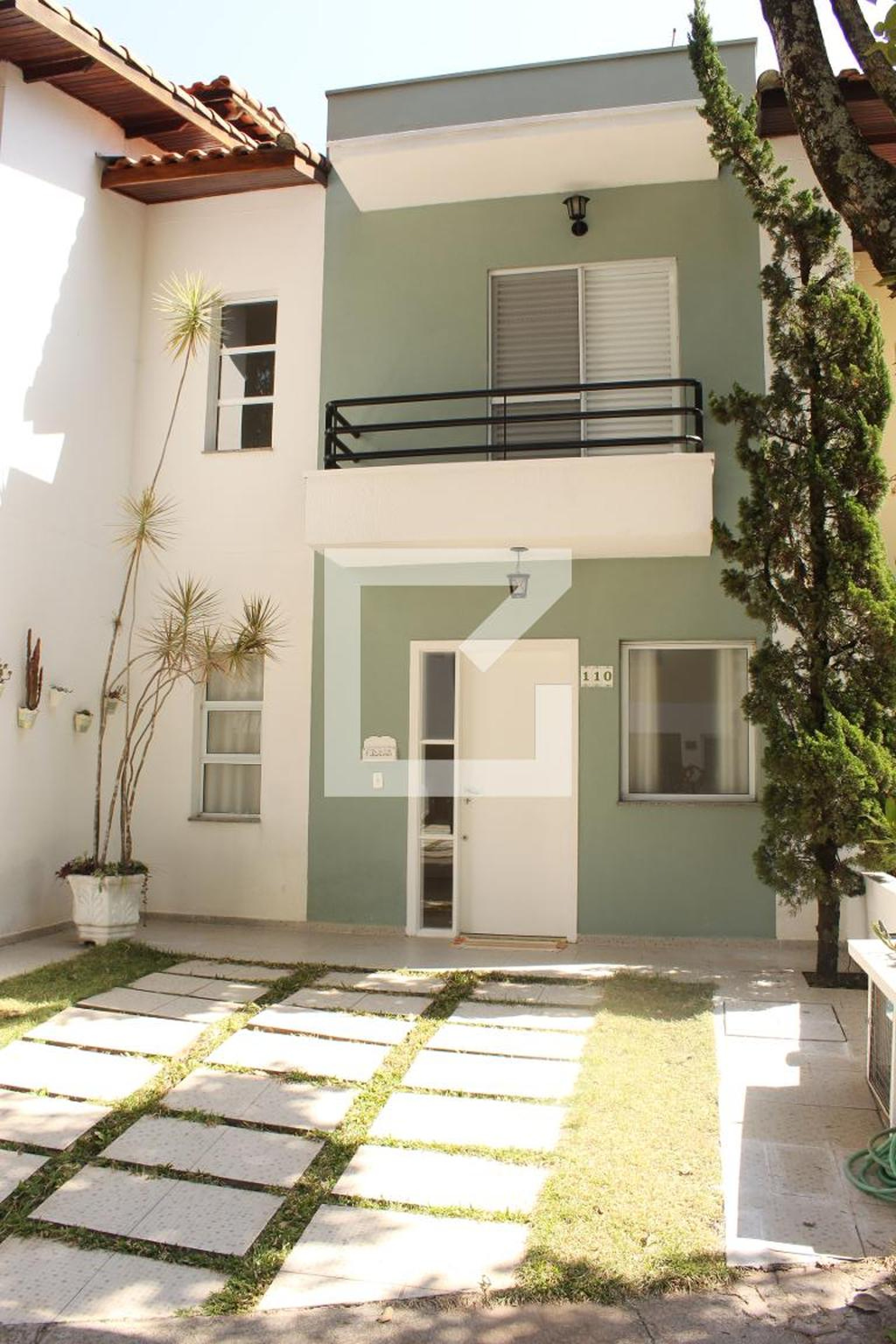 Fachada Residencial New Village