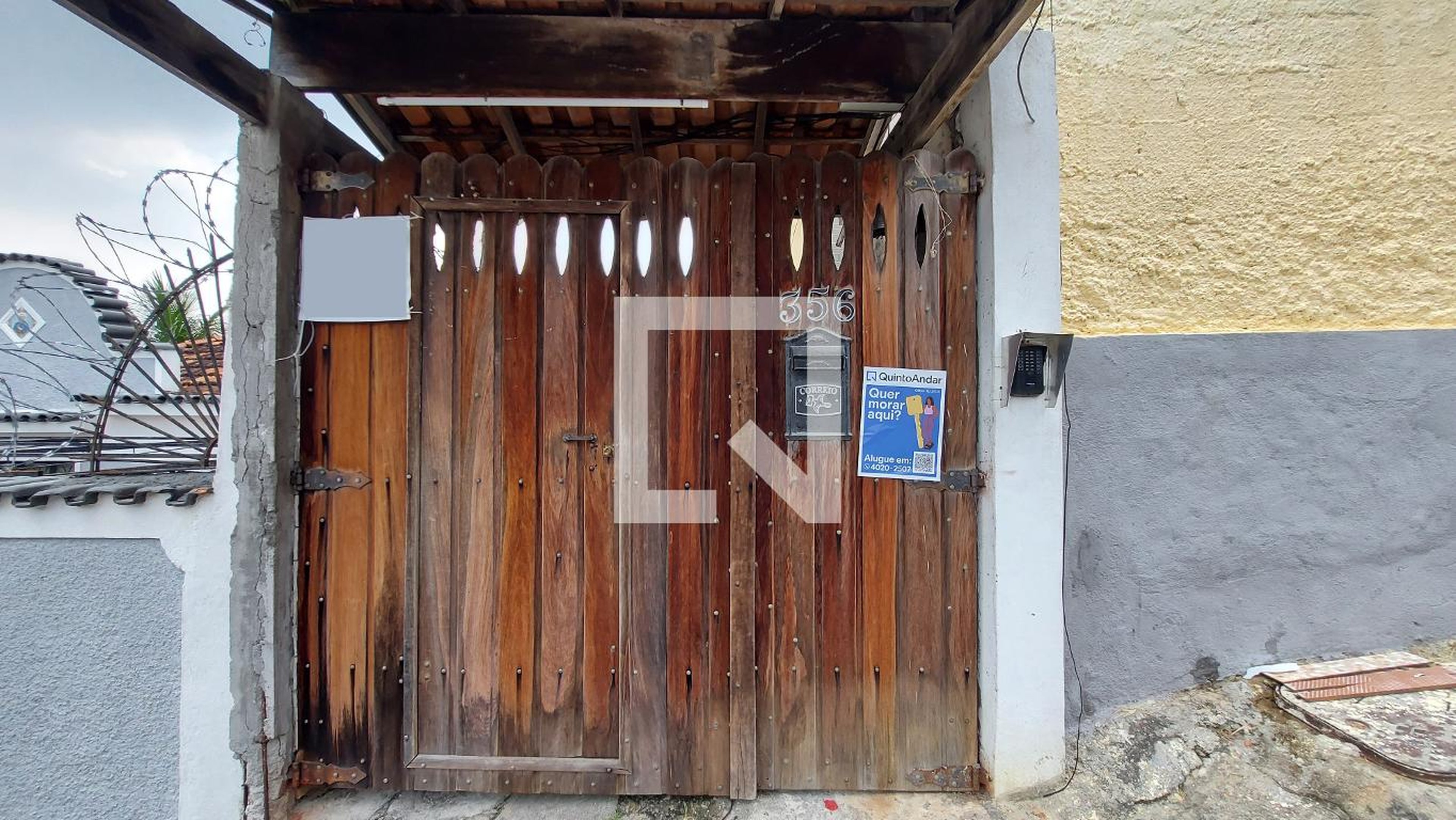 Fachada do Condomínio Condomínio em Rua Oliveira de Andrade, 356