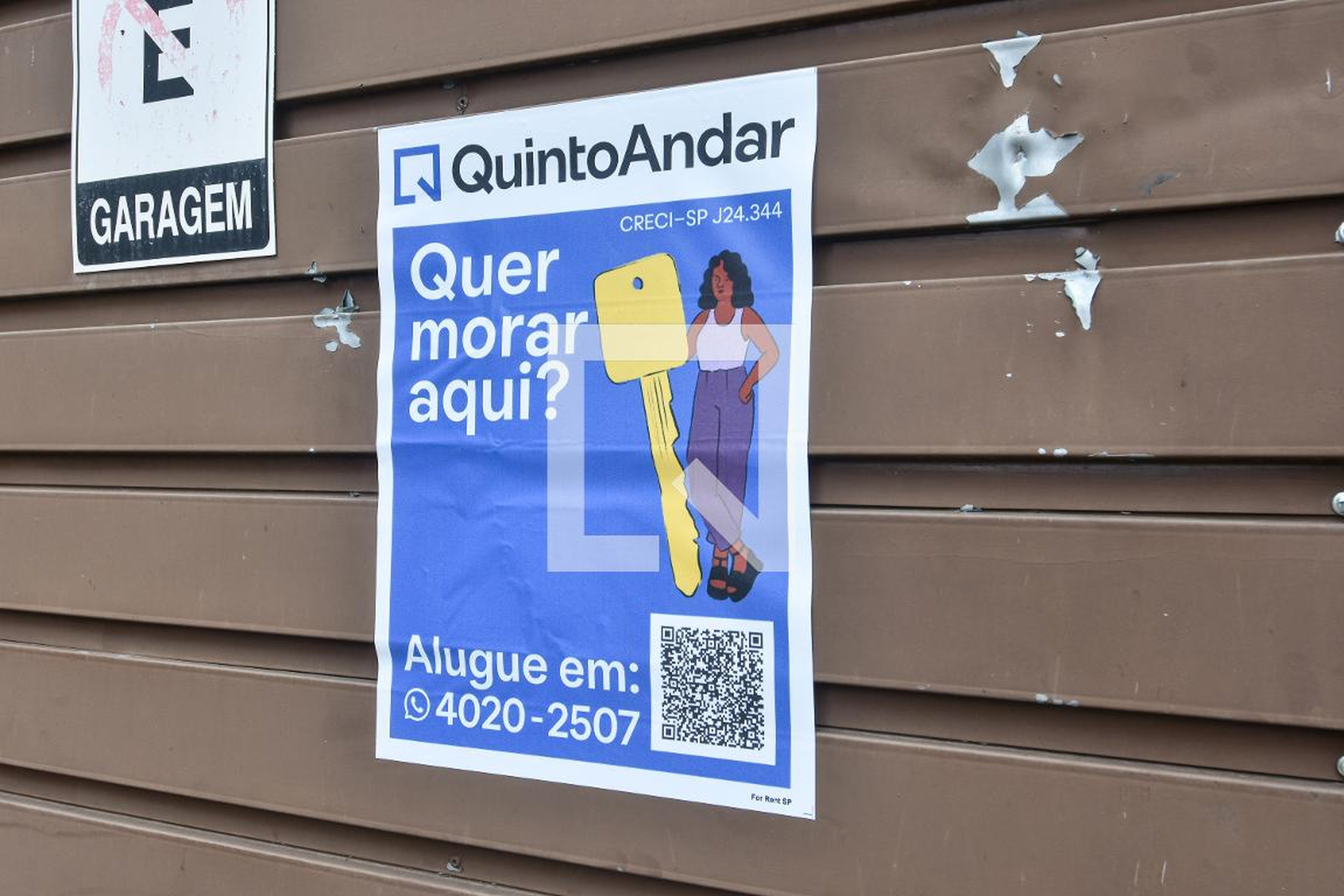Fachada Condomínio em Rua Doutor Álvares Teixeira, 32