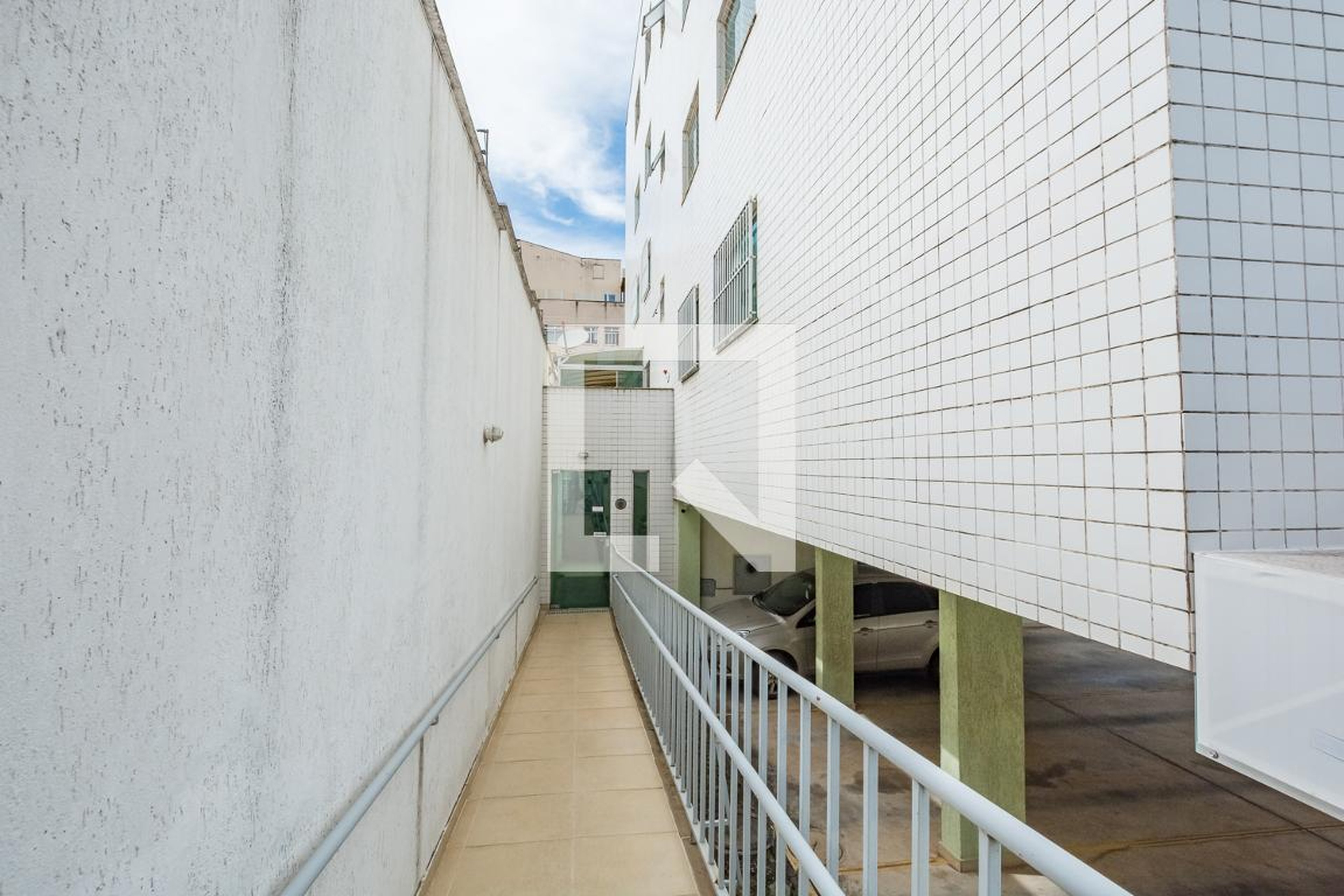 Entrada - Edifício Genira