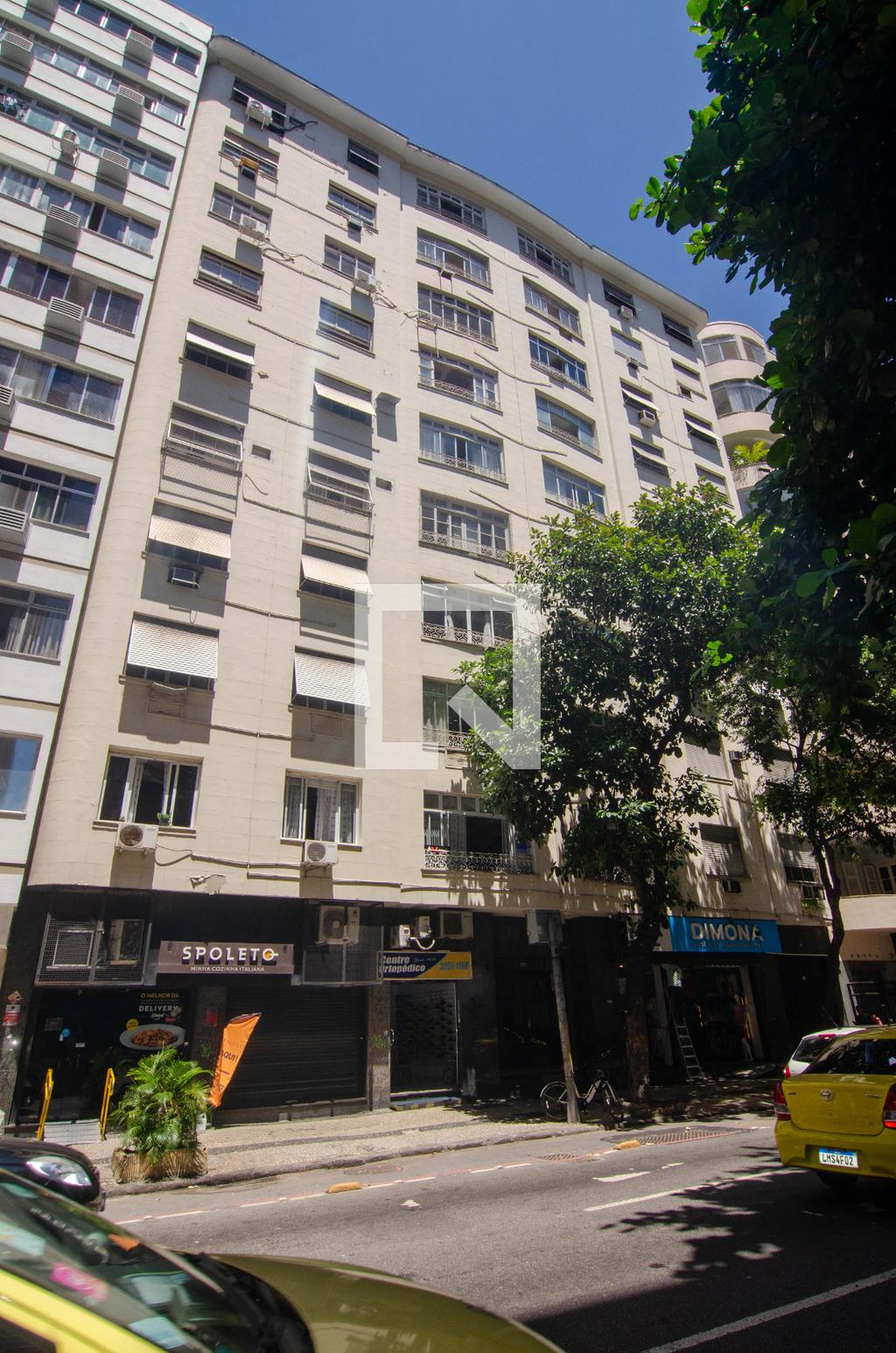 Fachada Condomínio em Rua Figueiredo Magalhães, 285