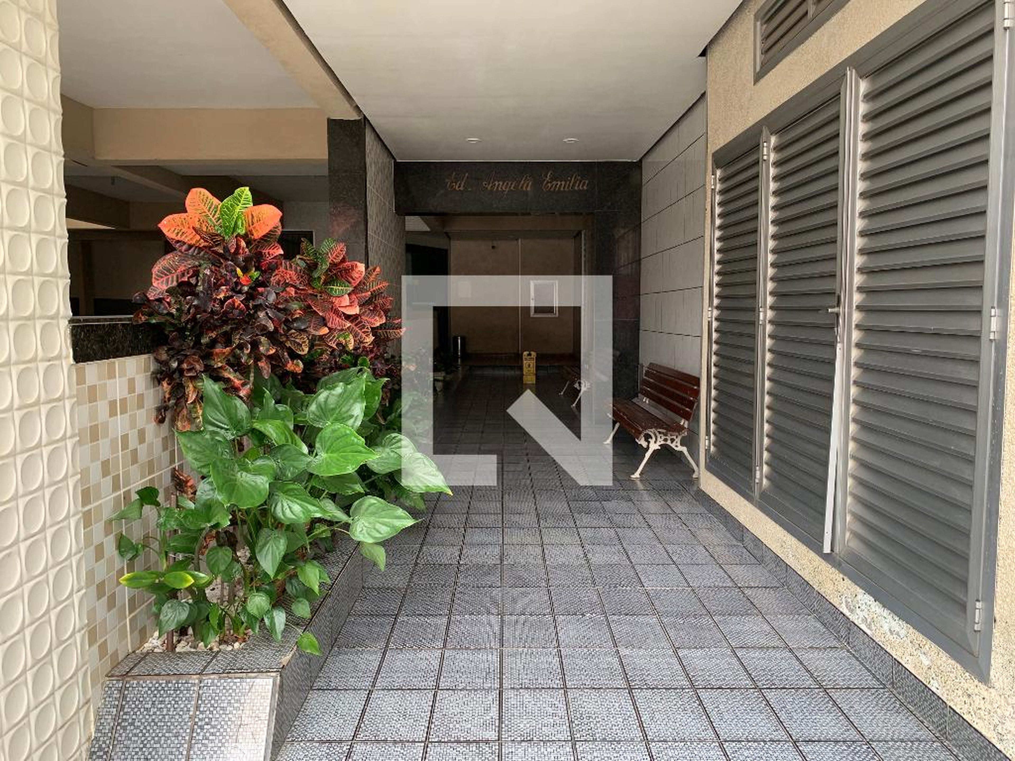 Hall de entrada - Angela Emília