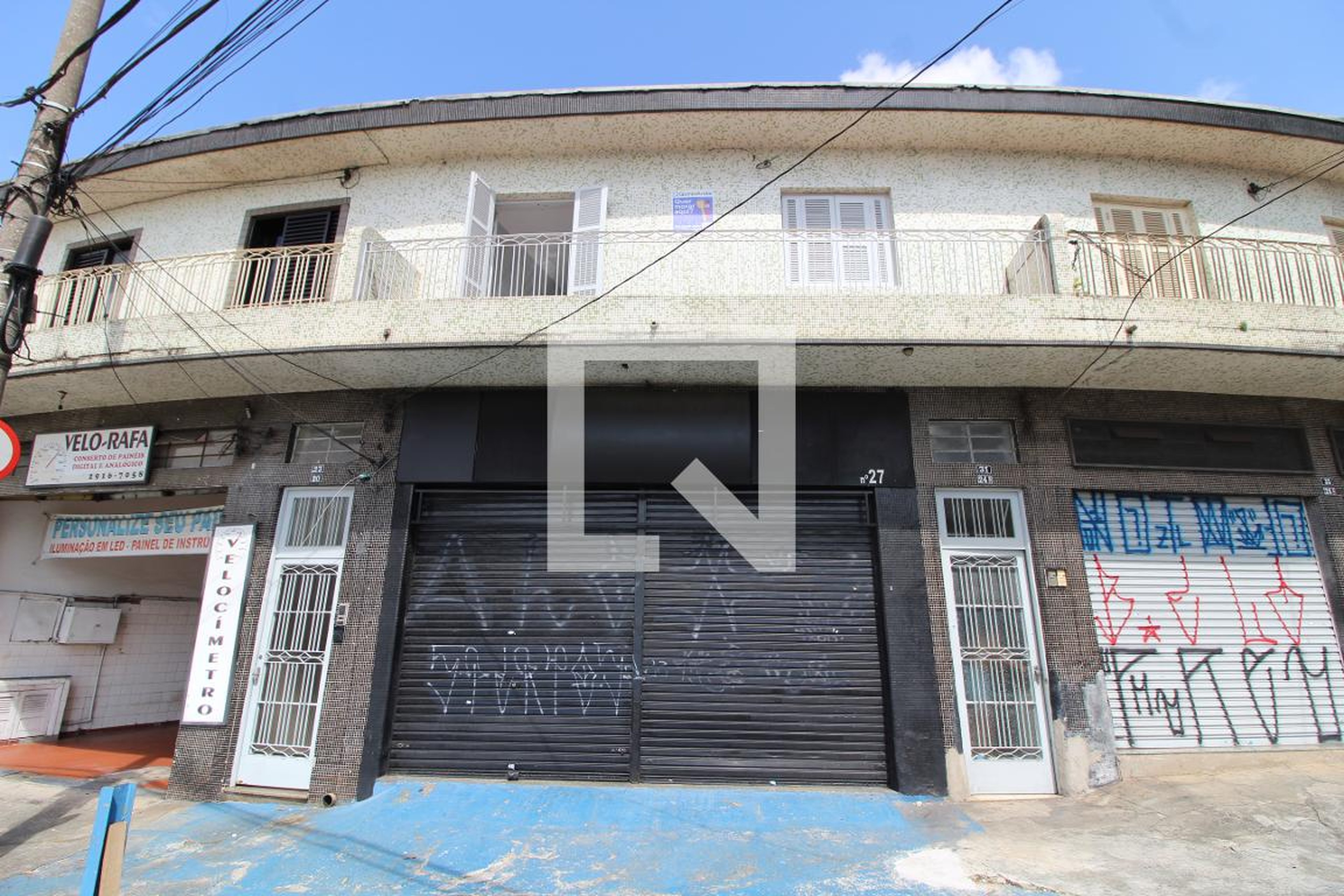 Fachada Condomínio em Rua Gaspar Viana, 31