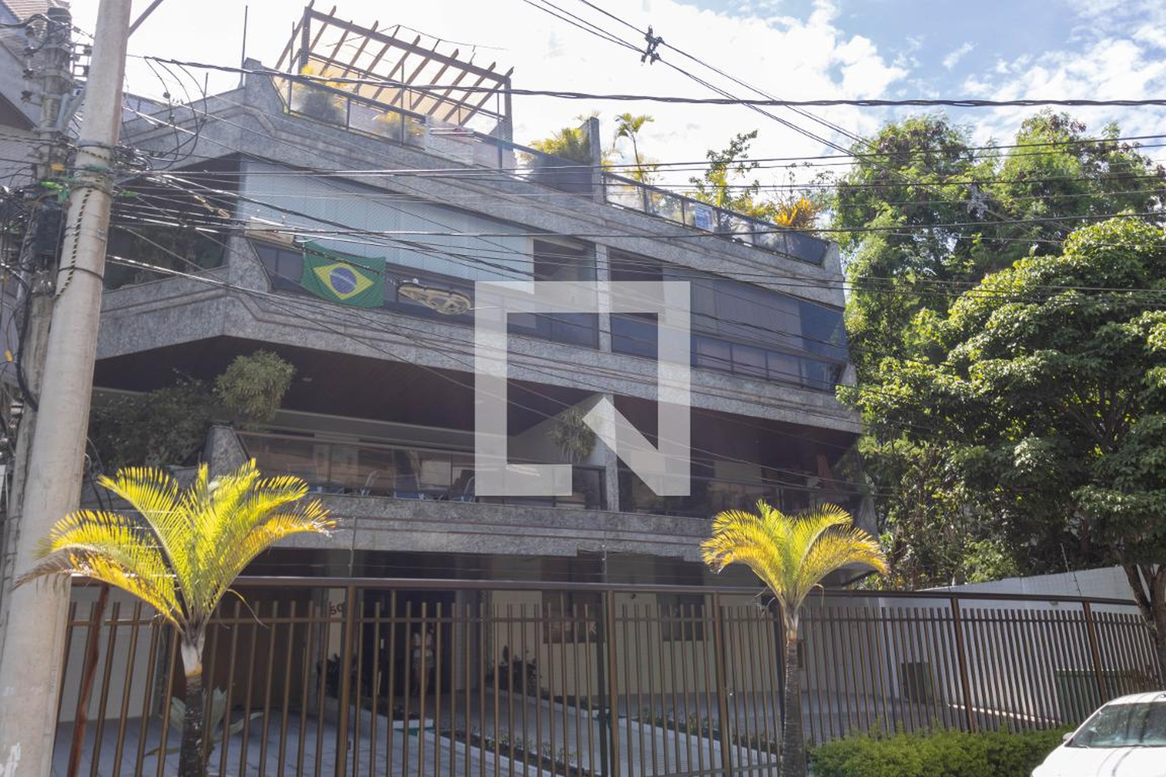 Fachada Condomínio Sagitários