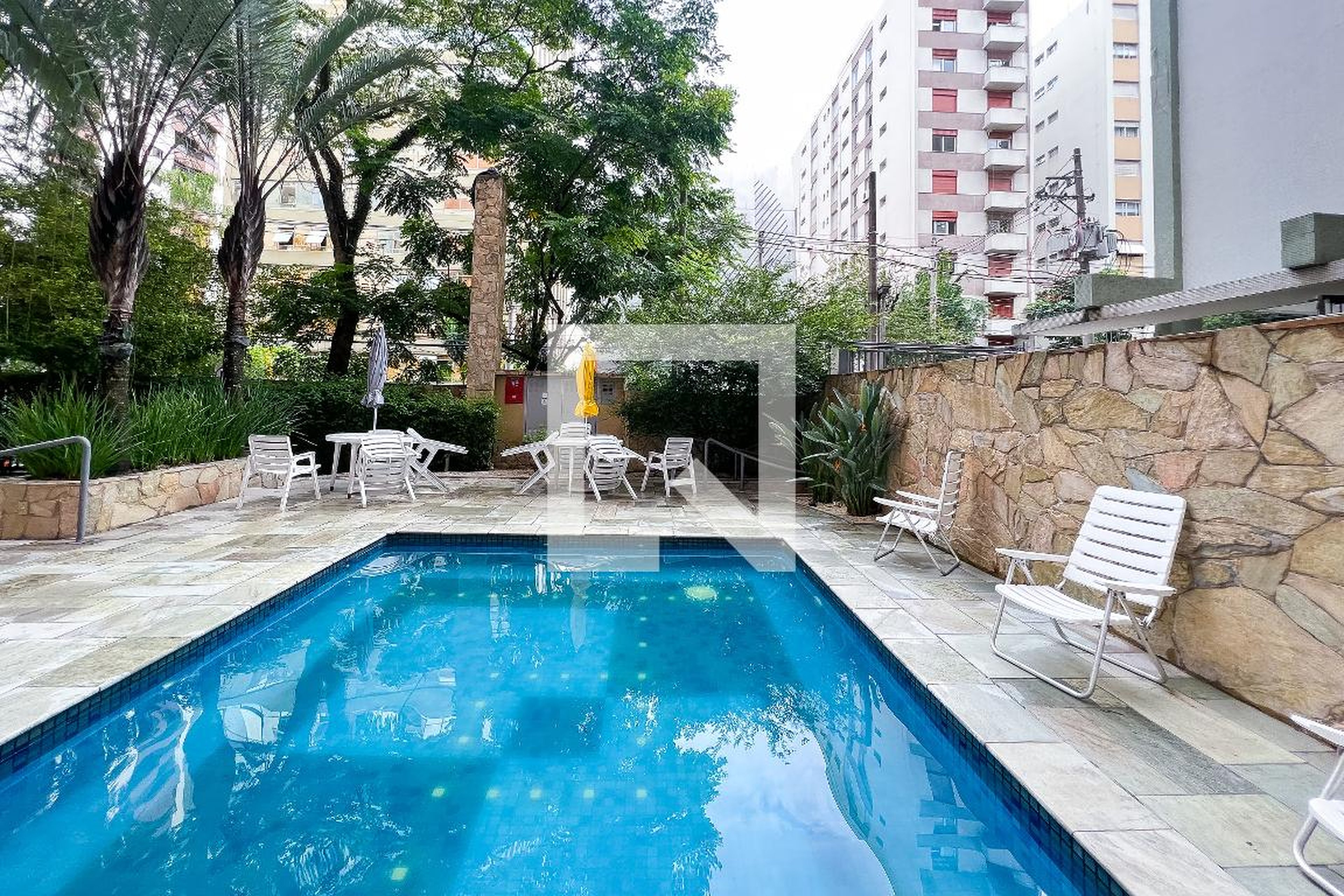 Piscina - Edifício Carla