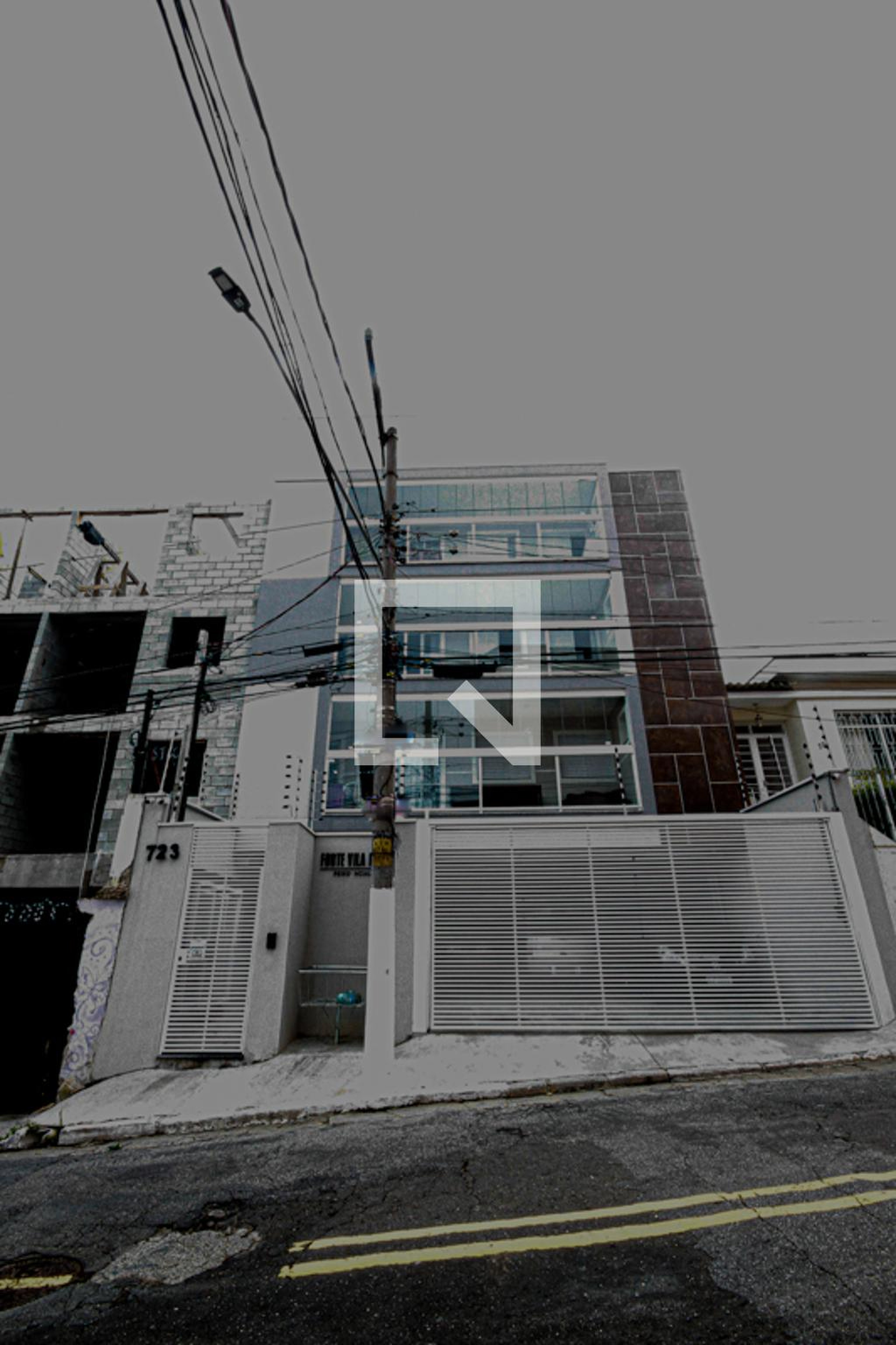 Fachada Condomínio em Rua Barão de Tramandaí, 476