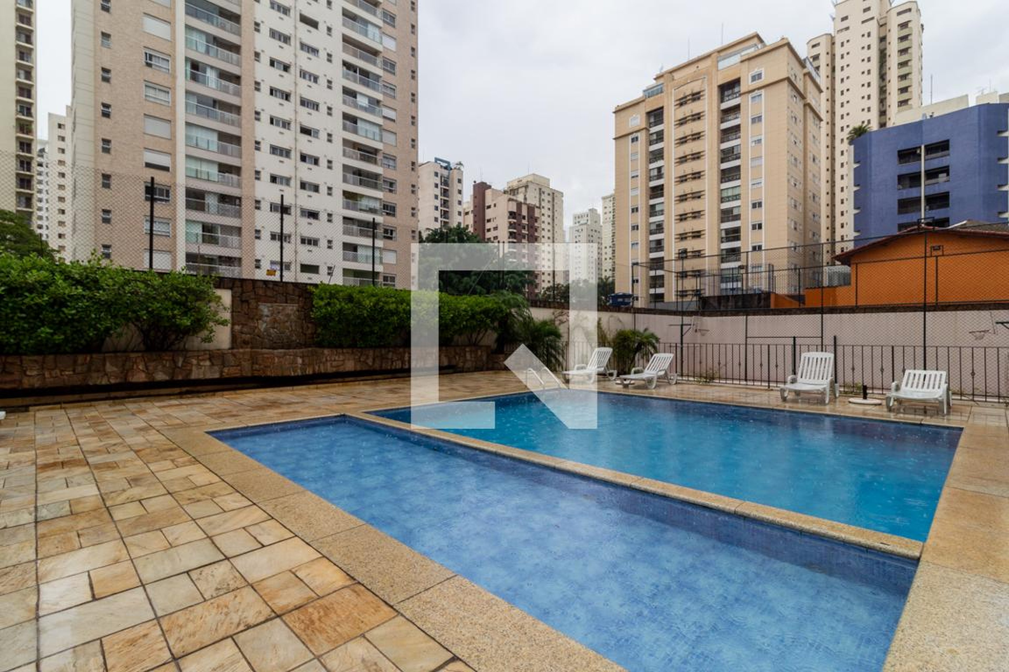 Piscina - Maison Charpentier