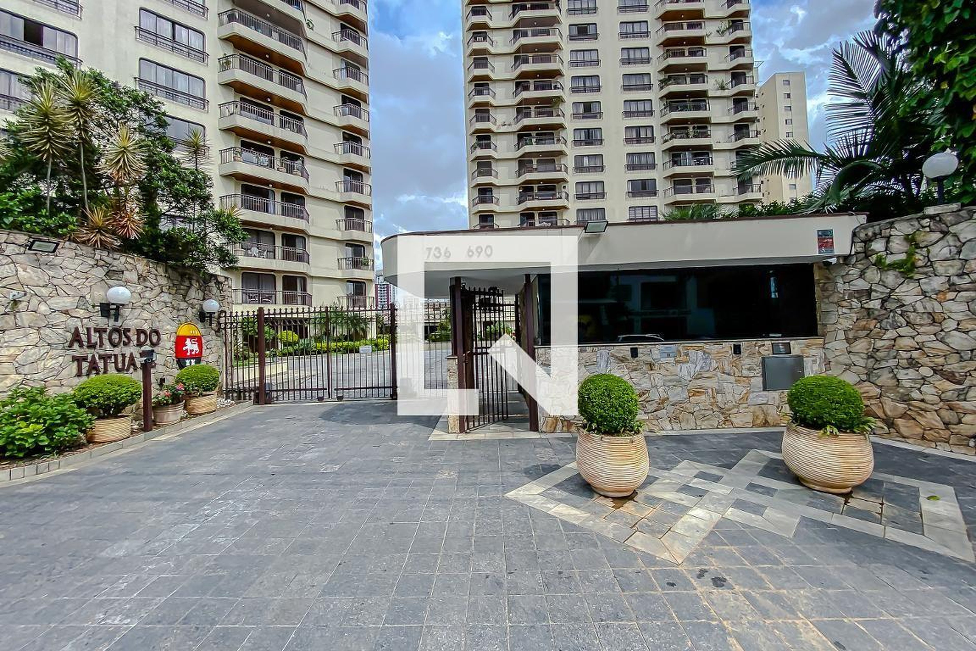 Fachada Condomínio Gênova e Barcelona