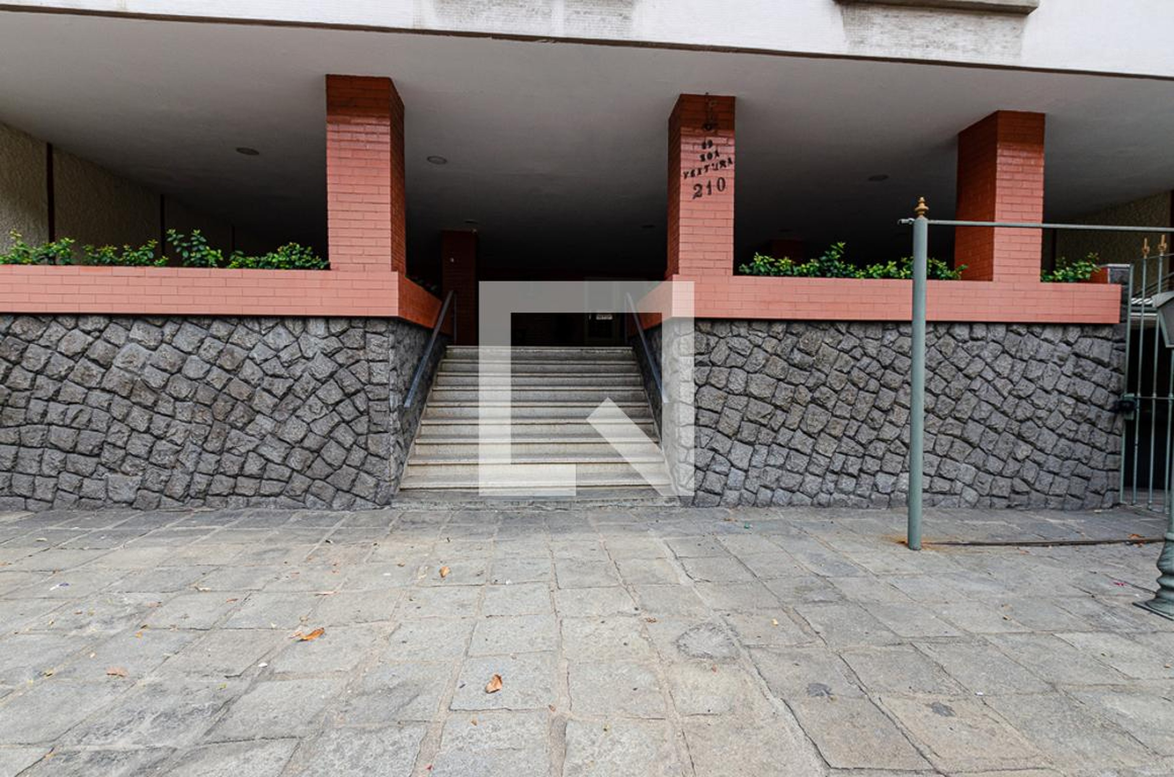 Entrada - edificio boaventura