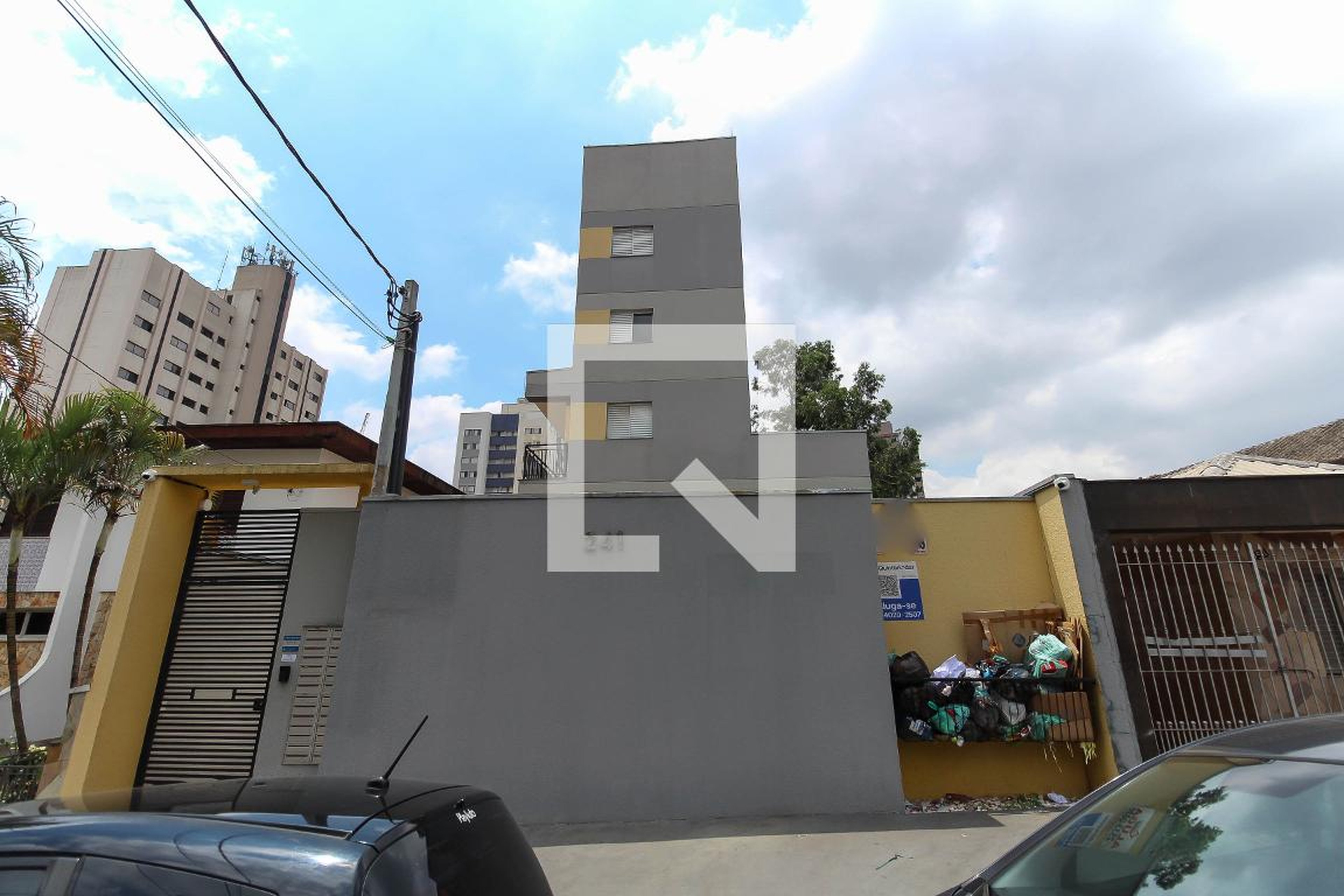 Fachada do Prédio Residencial Teófilo Dias