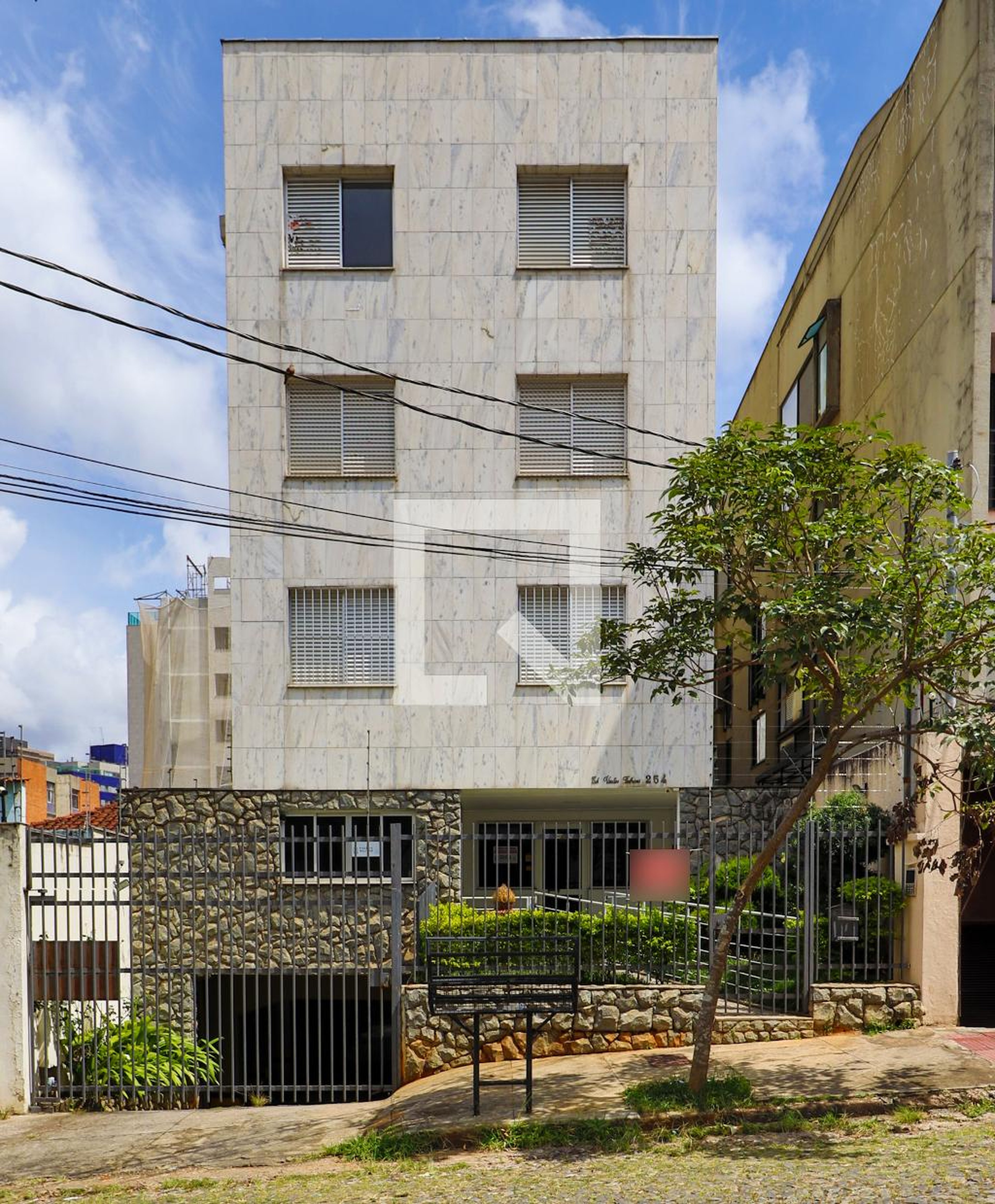 Fachada Condomínio R. Capelinha, 254