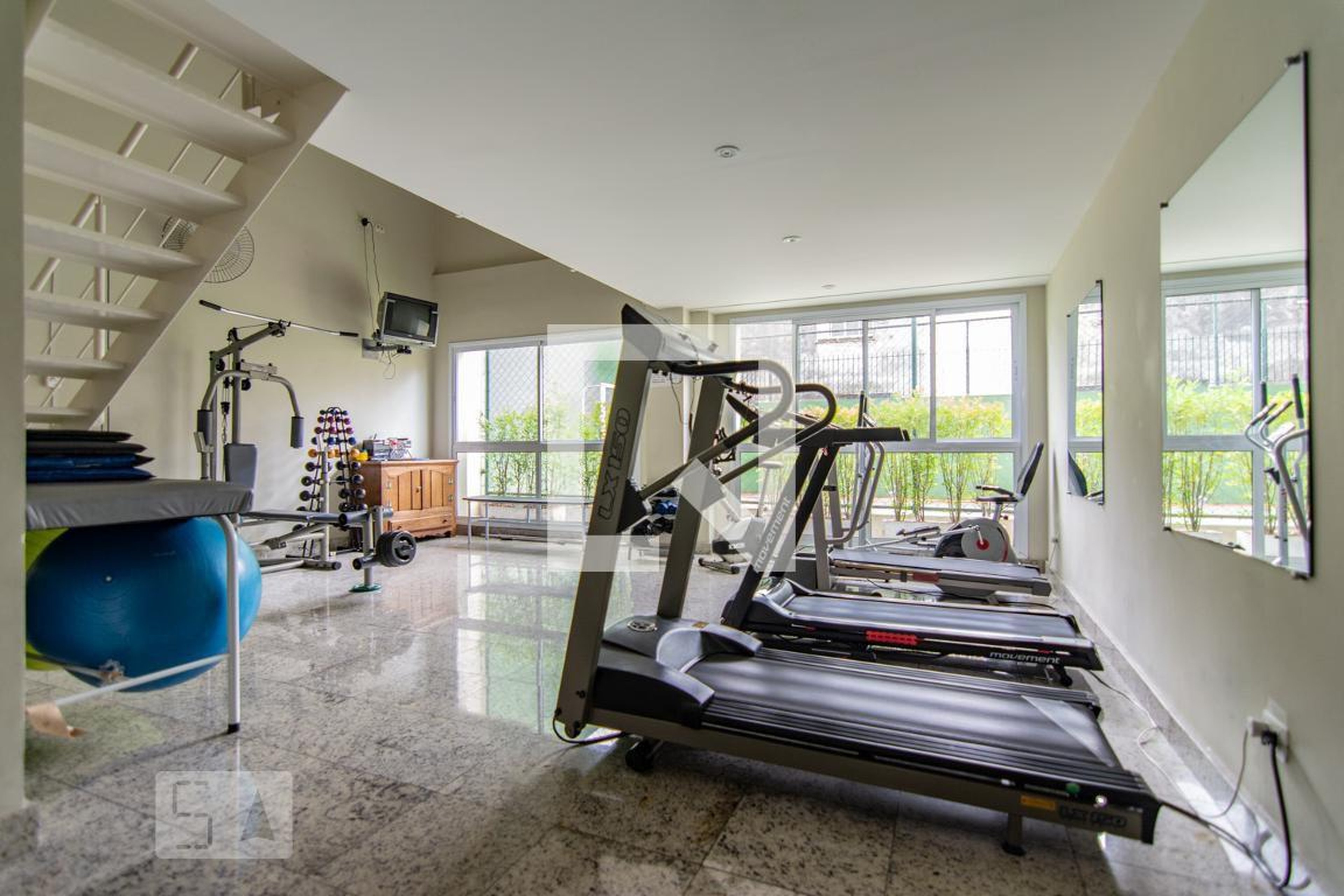 Academia - Edifício Aragon