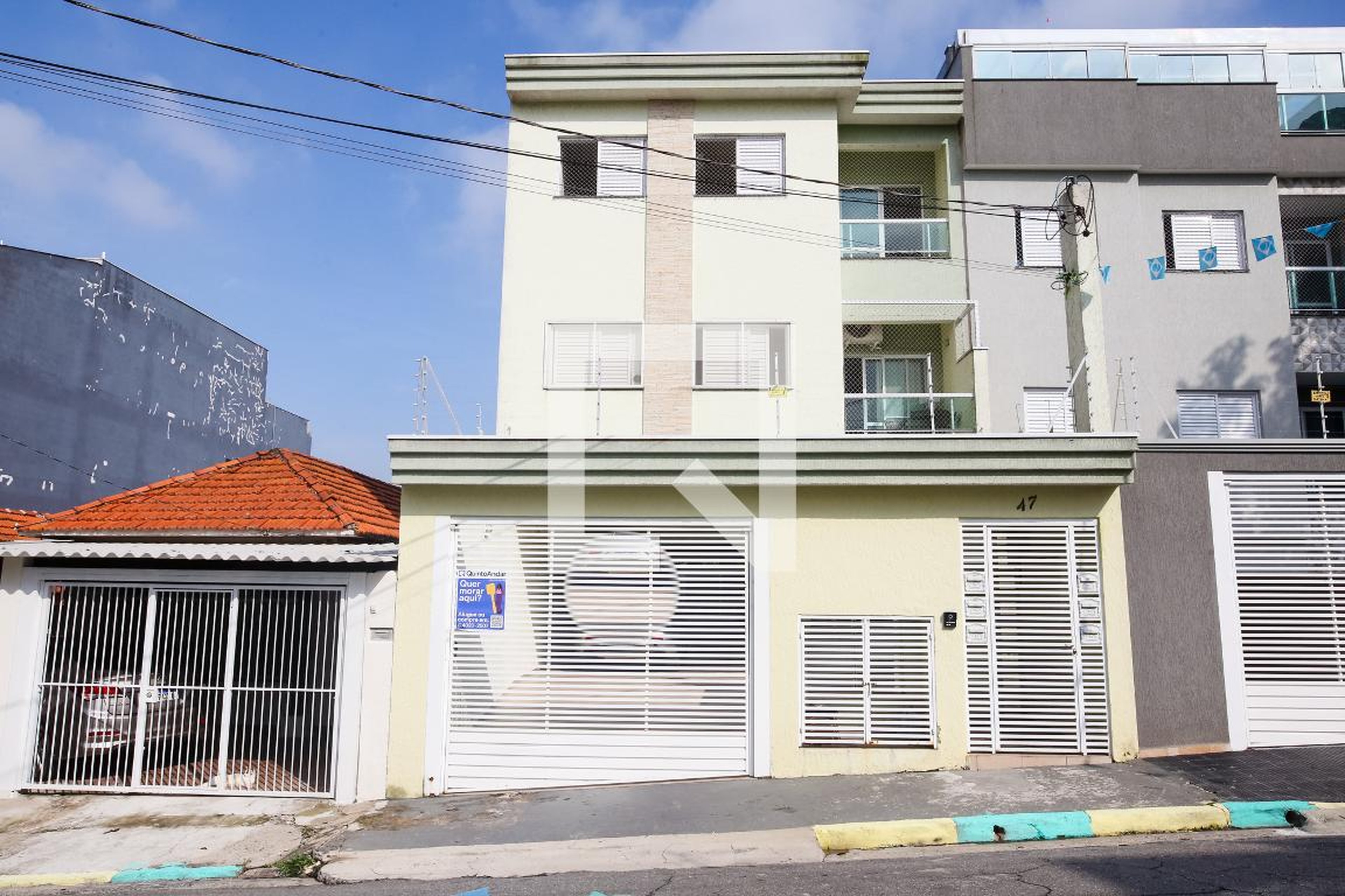 Fachada Condomínio Algeria