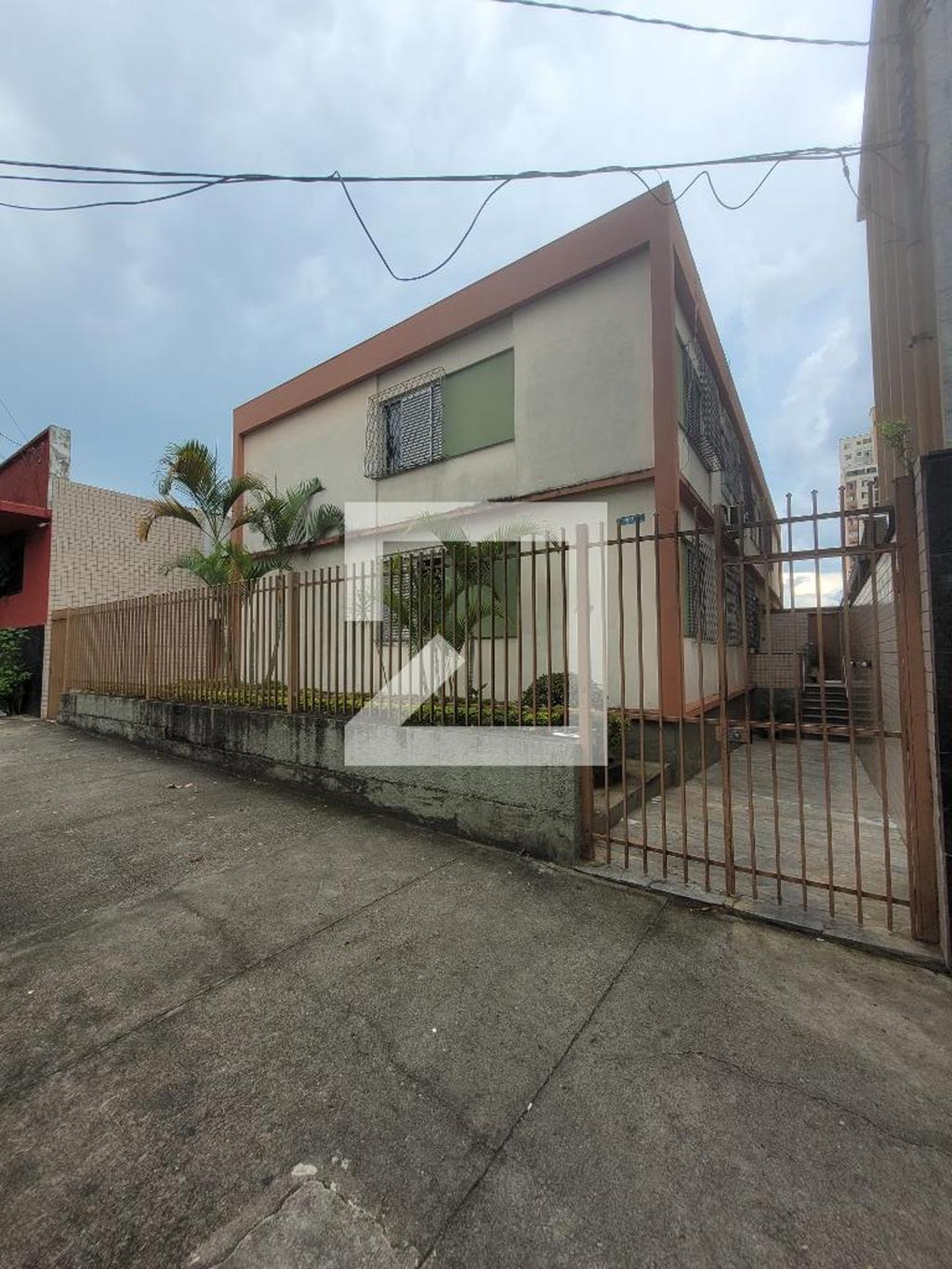 Fachada Condomínio em Rua dos Guajajaras, 1994