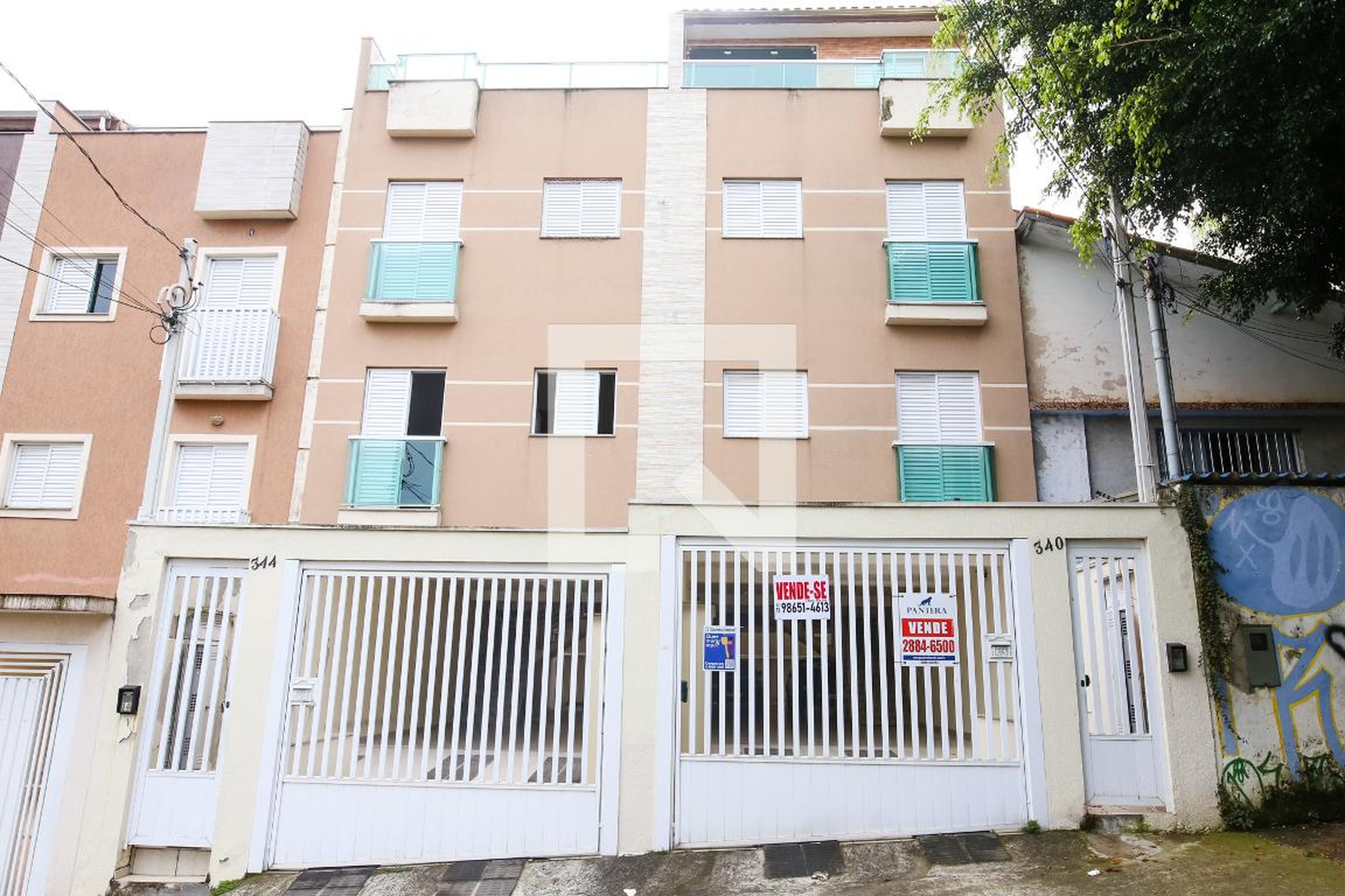Fachada Condomínio em Rua Campeche, 340