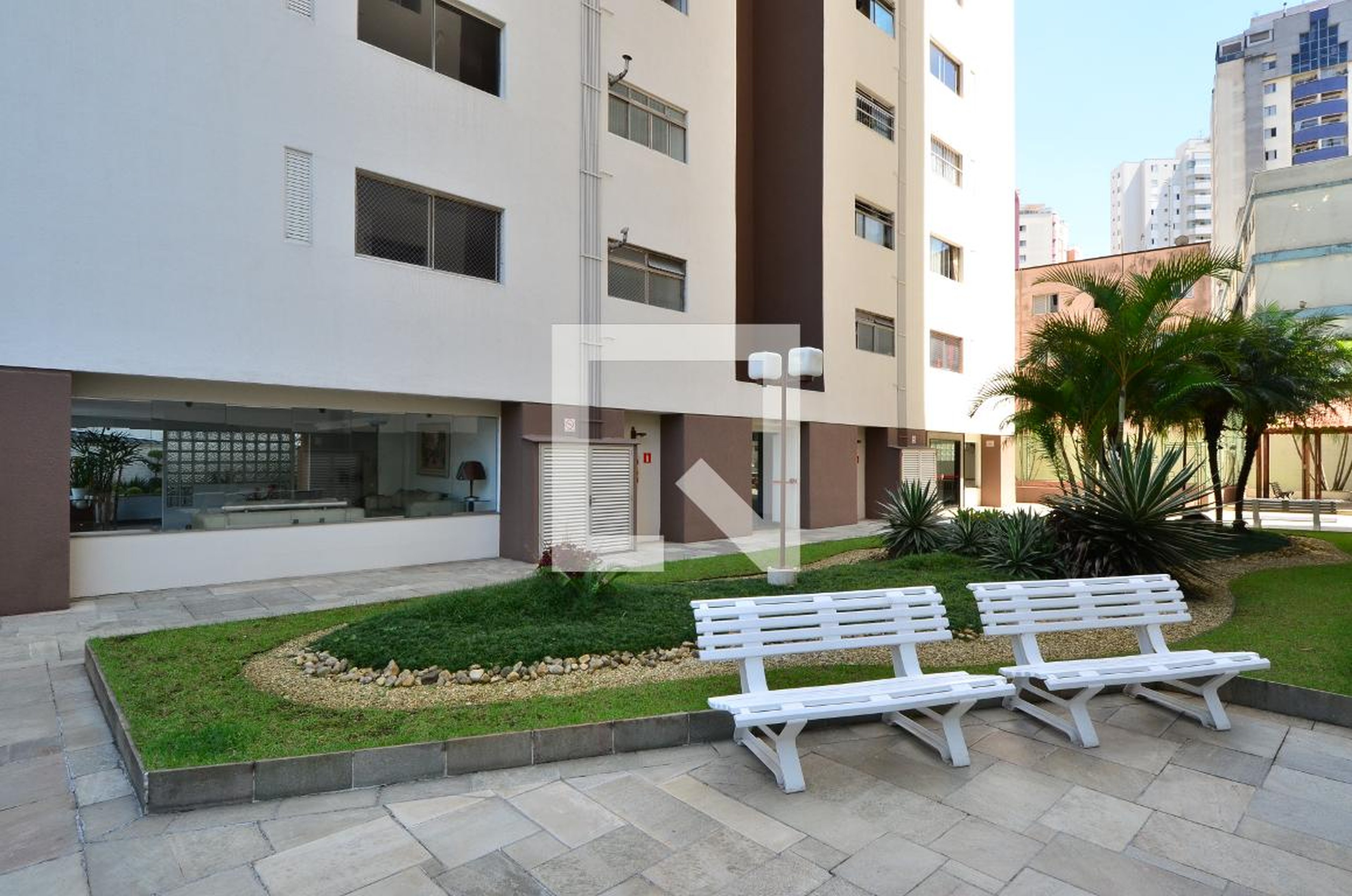 Área externa - NN, Mor