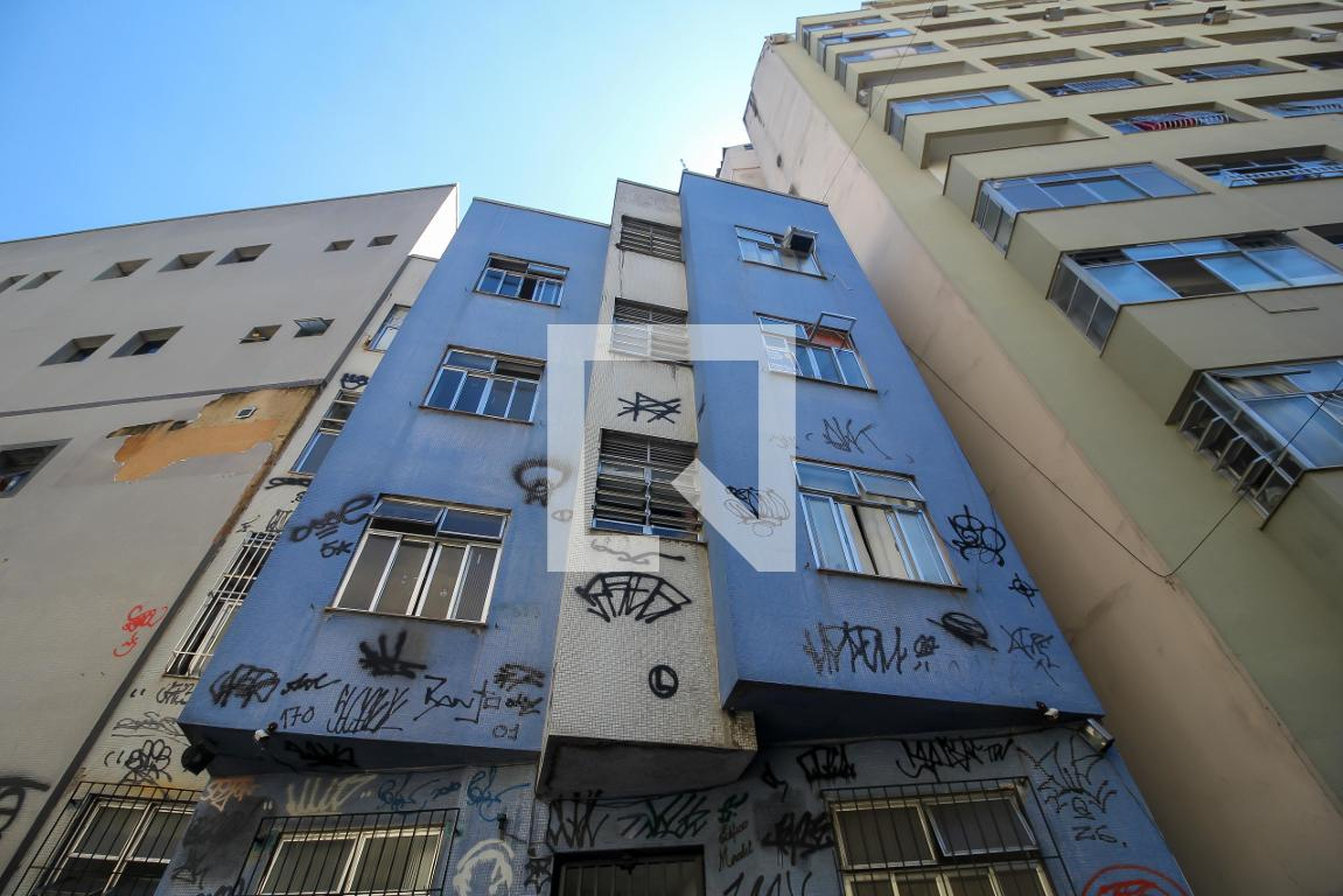 Fachada do Prédio Condomínio Mirabel