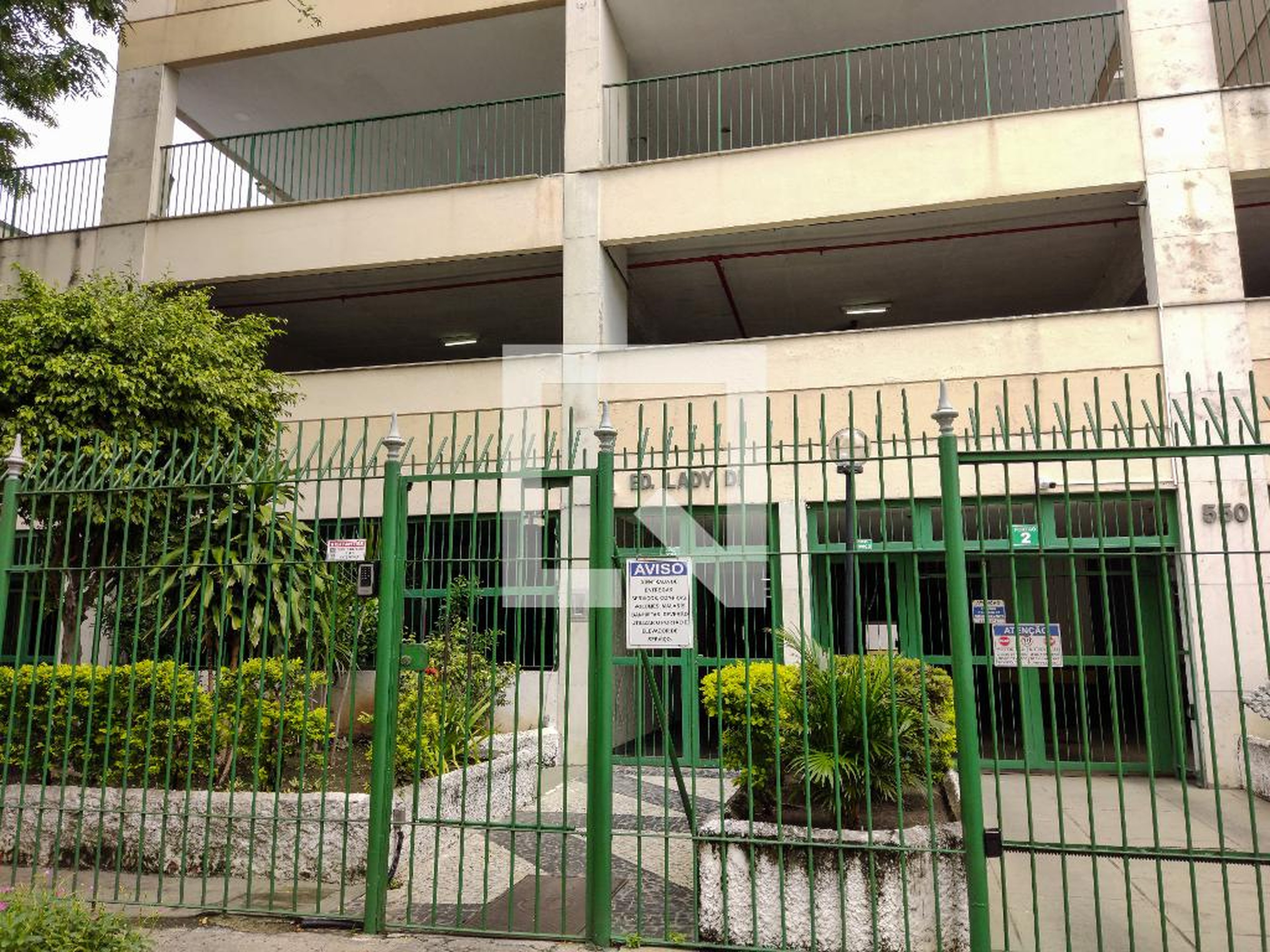 Fachada do Condomínio Edifício Lady di