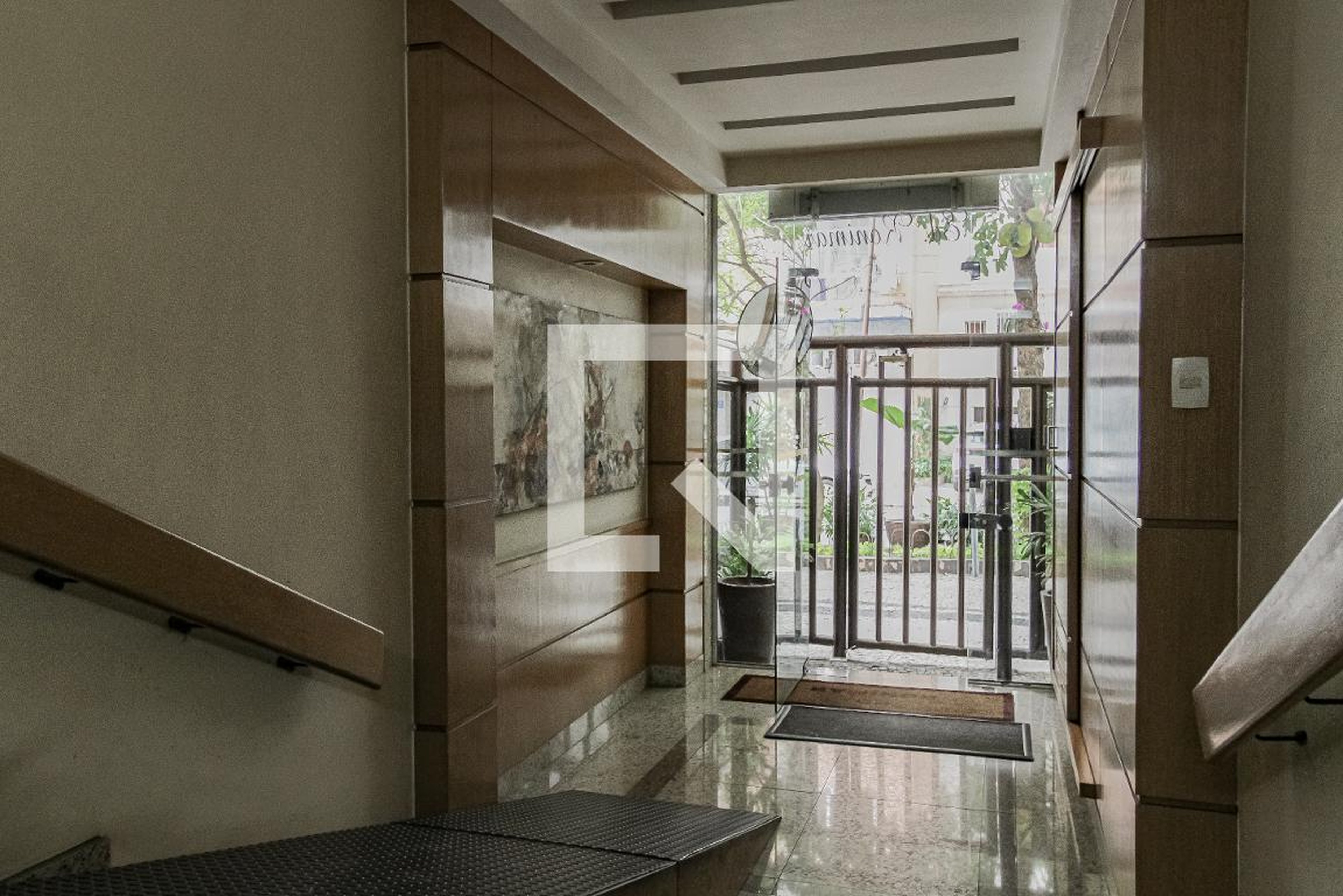 Hall de entrada - Edifício Ronimar