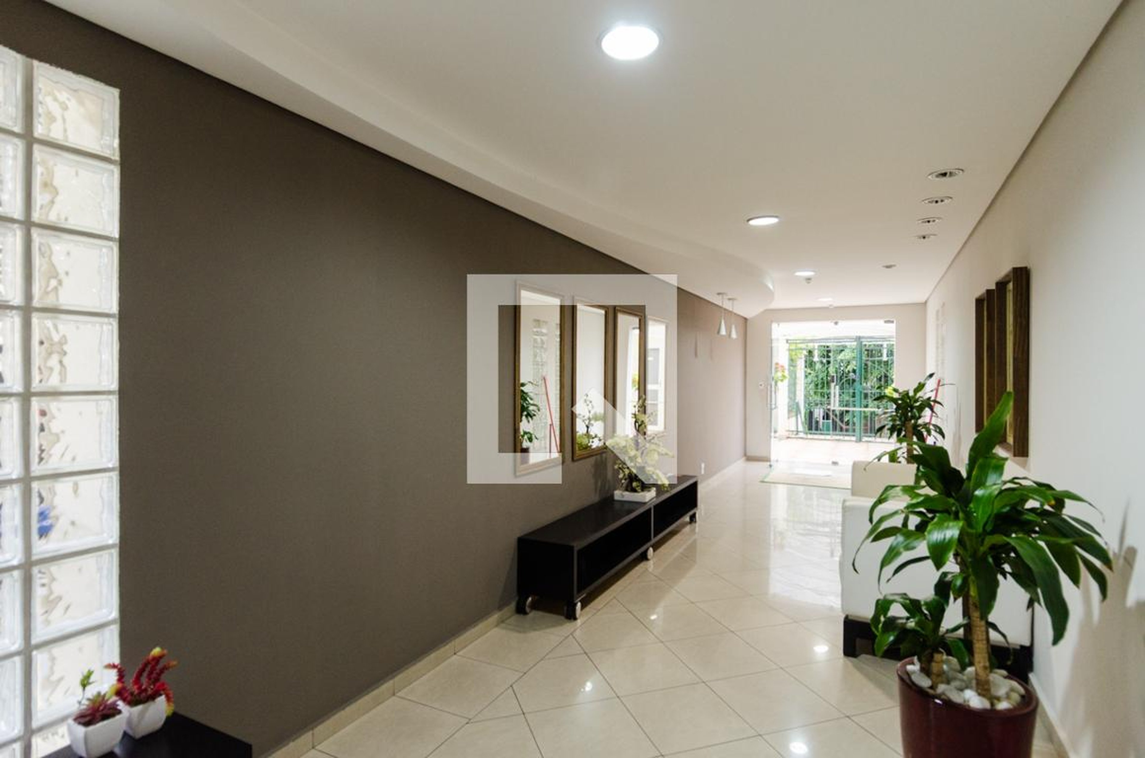 Hall de entrada - Edifício Marselha