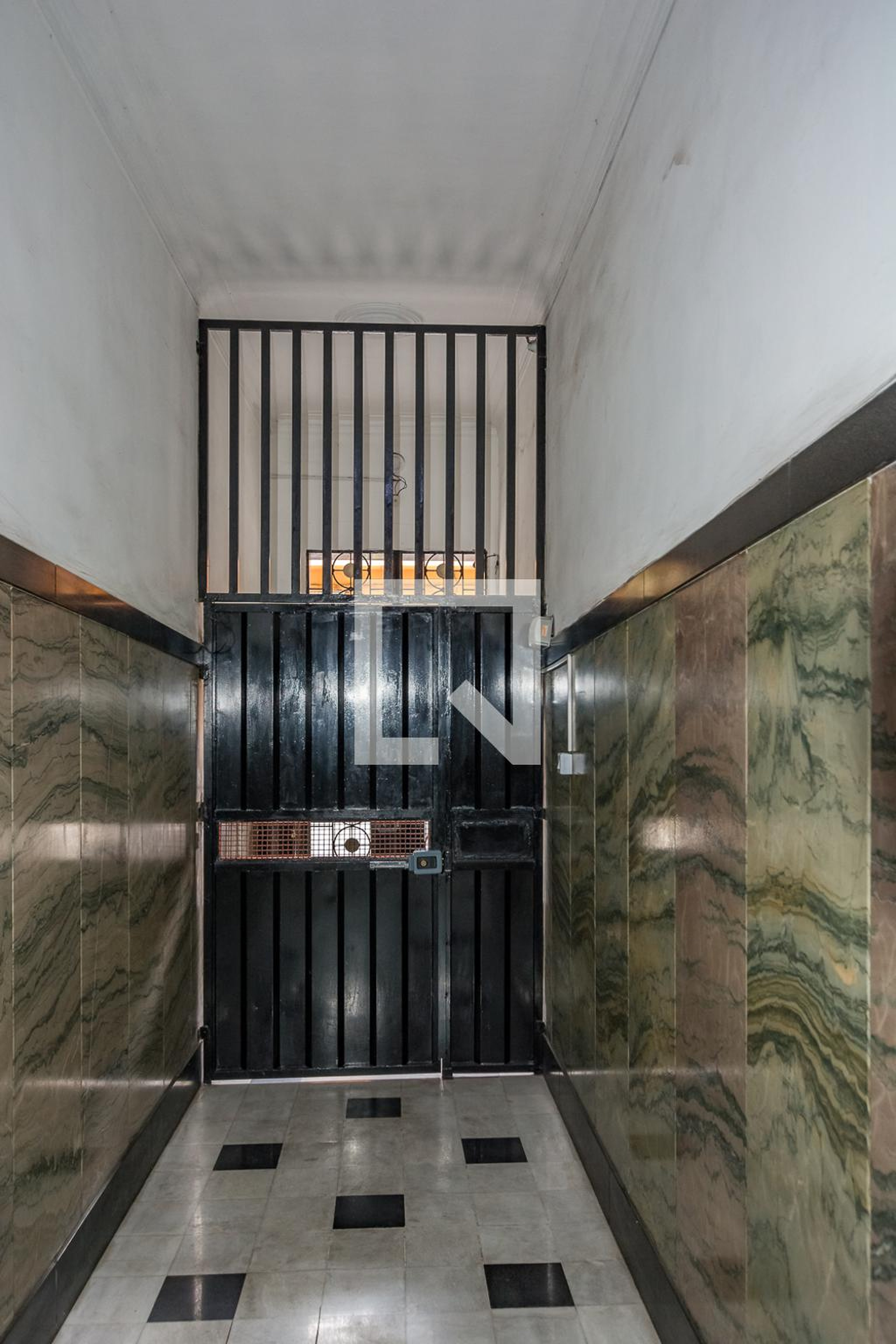 Hall de entrada - Edifício Curvelo