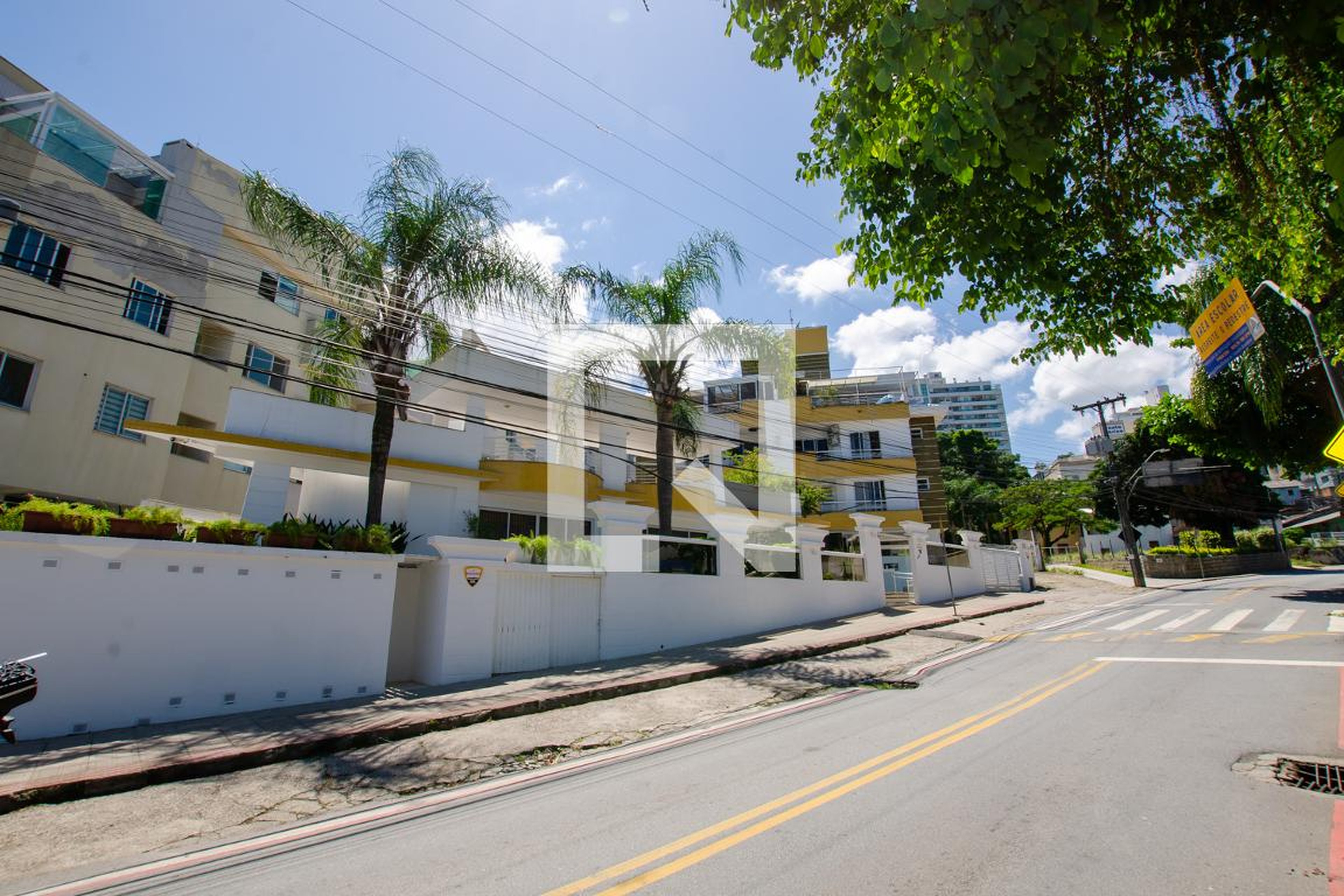 Fachada Residencial Mirabello